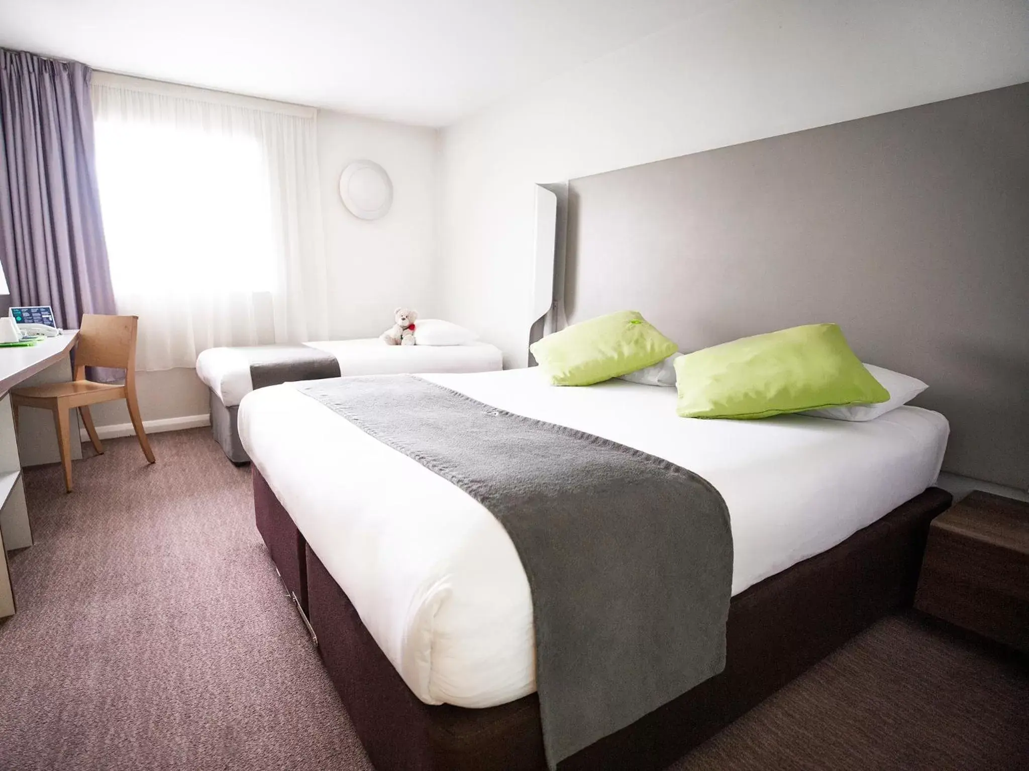 Photo of the whole room, Bed in Campanile Hotel Northampton Photo of the whole room, Bed in Campanile Hotel Northampton