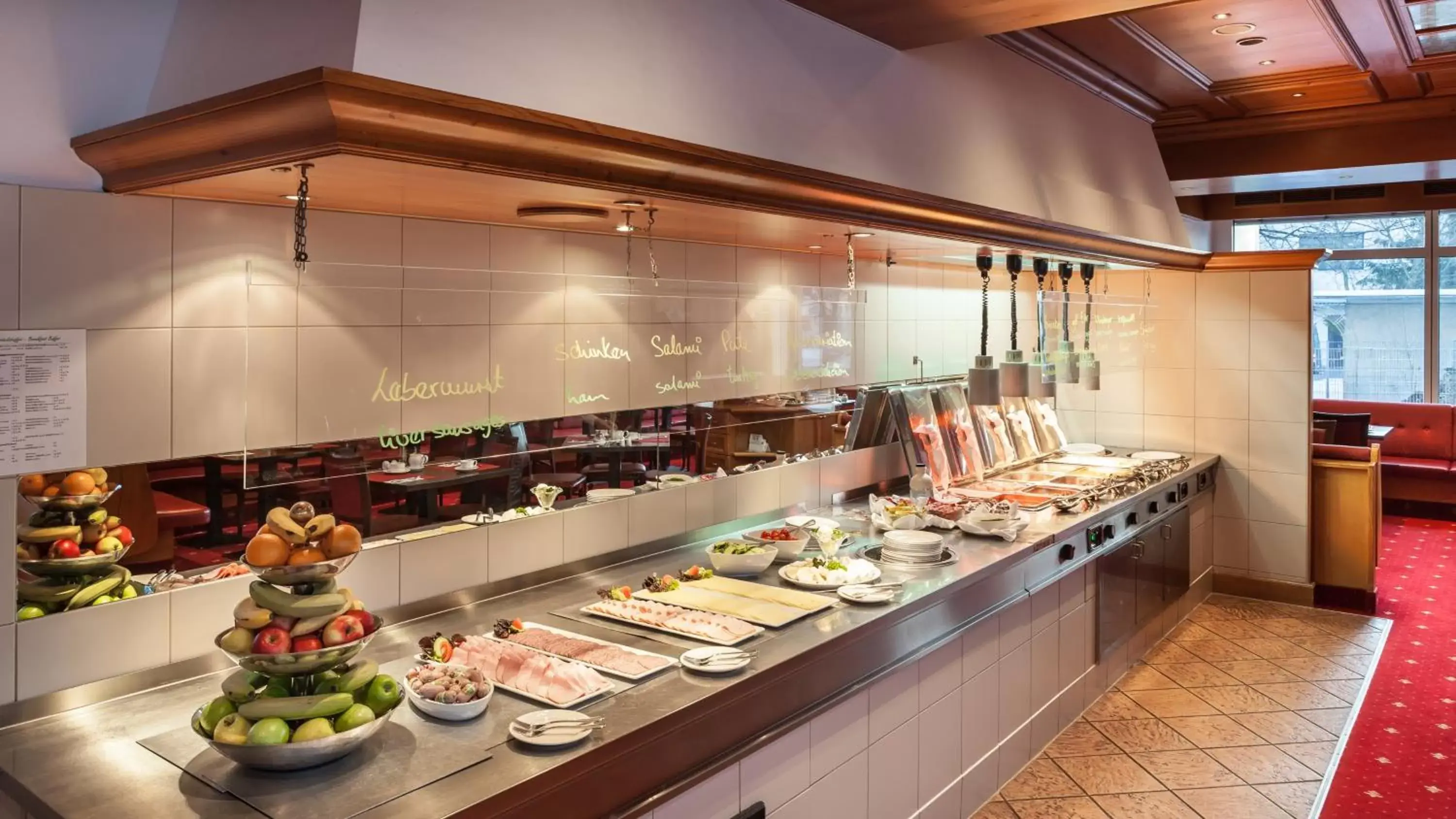 Restaurant/places to eat in Holiday Inn Munich - South by IHG Restaurant/places to eat in Holiday Inn Munich - South by IHG