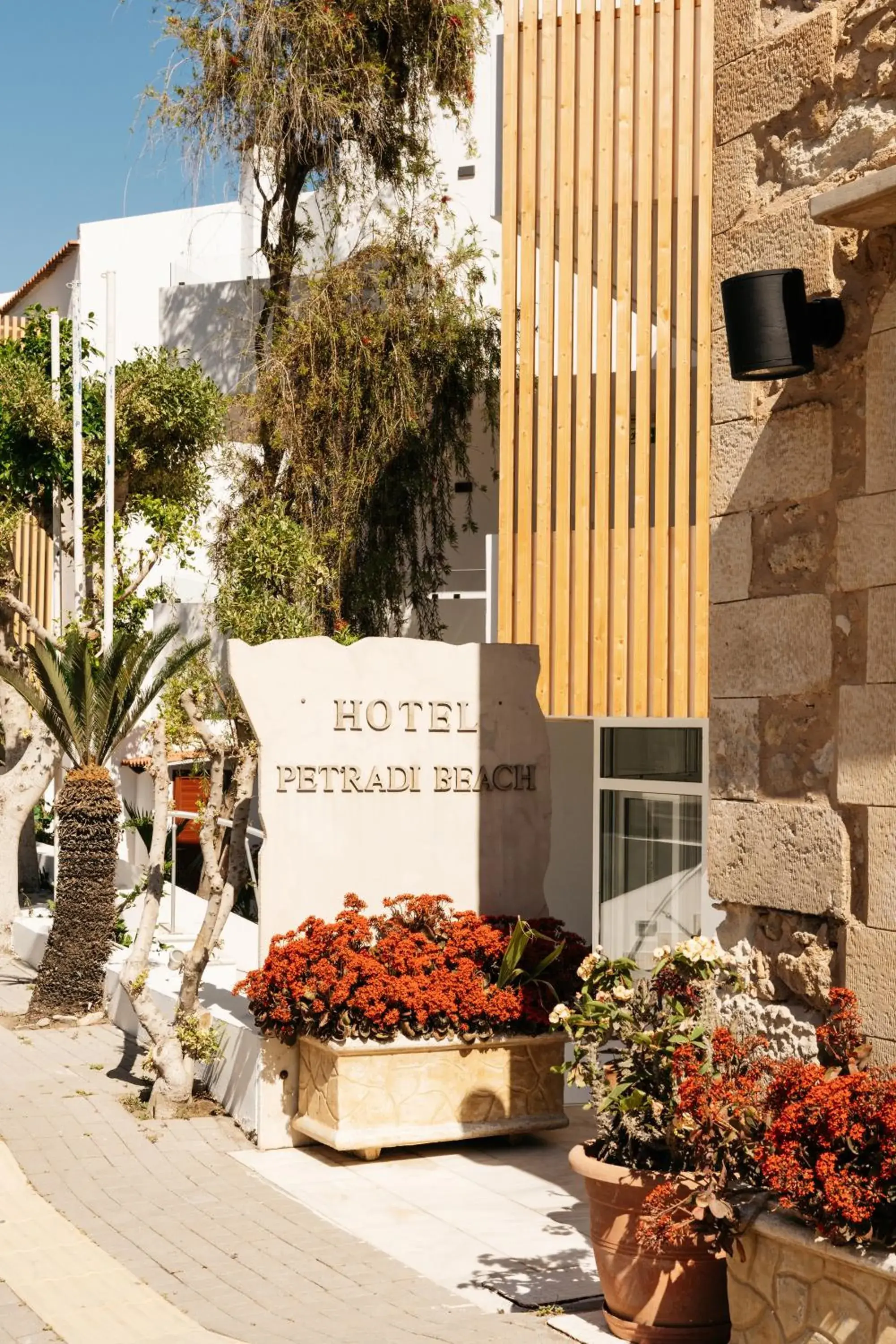 Property building in Petradi Beach Lounge Hotel Property building in Petradi Beach Lounge Hotel