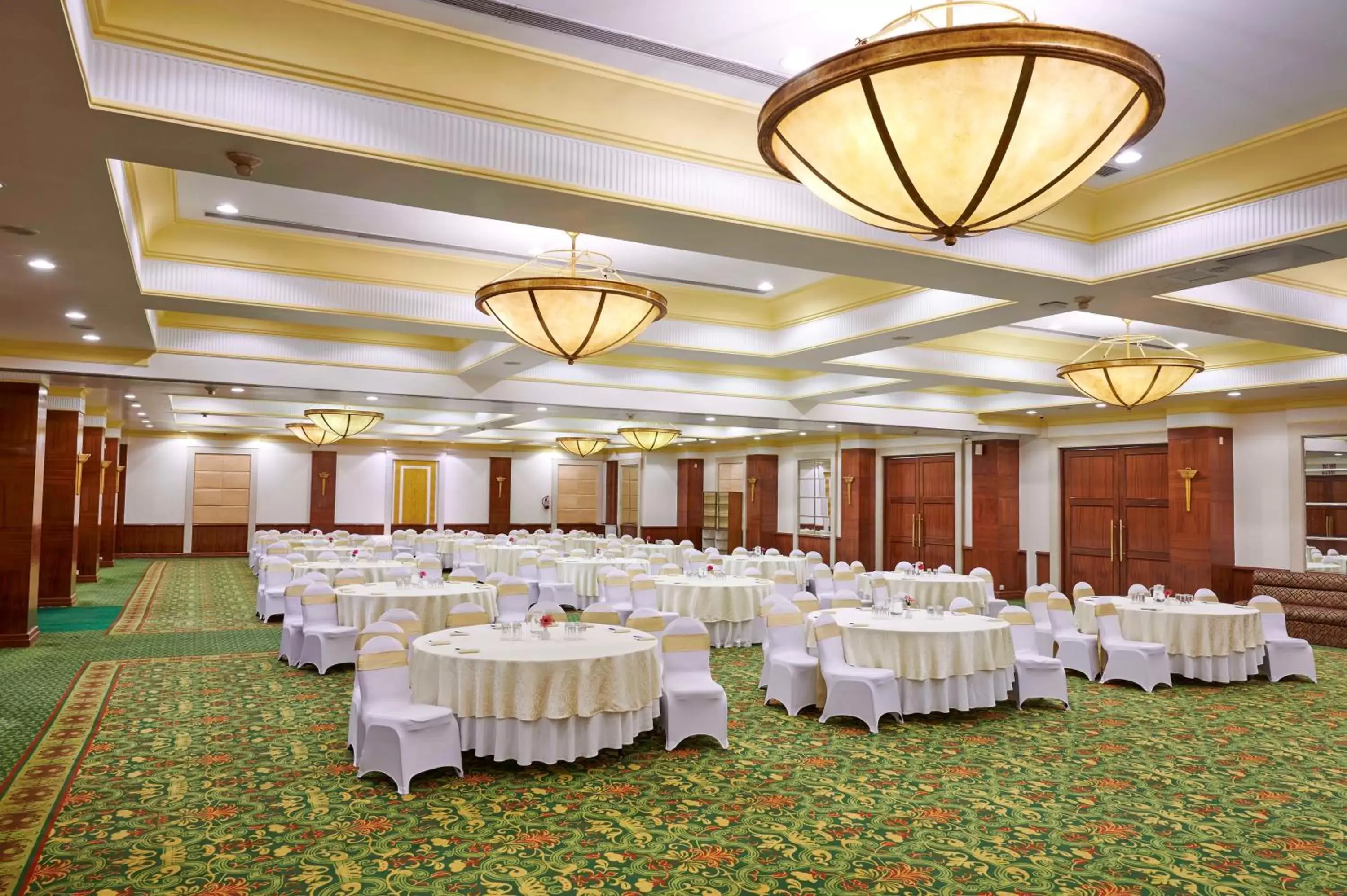 Business facilities, Banquet Facilities in The Everest Hotel