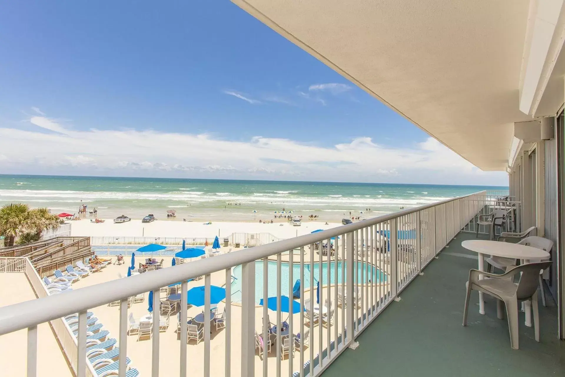 Balcony/Terrace in Sea Club IV Resort