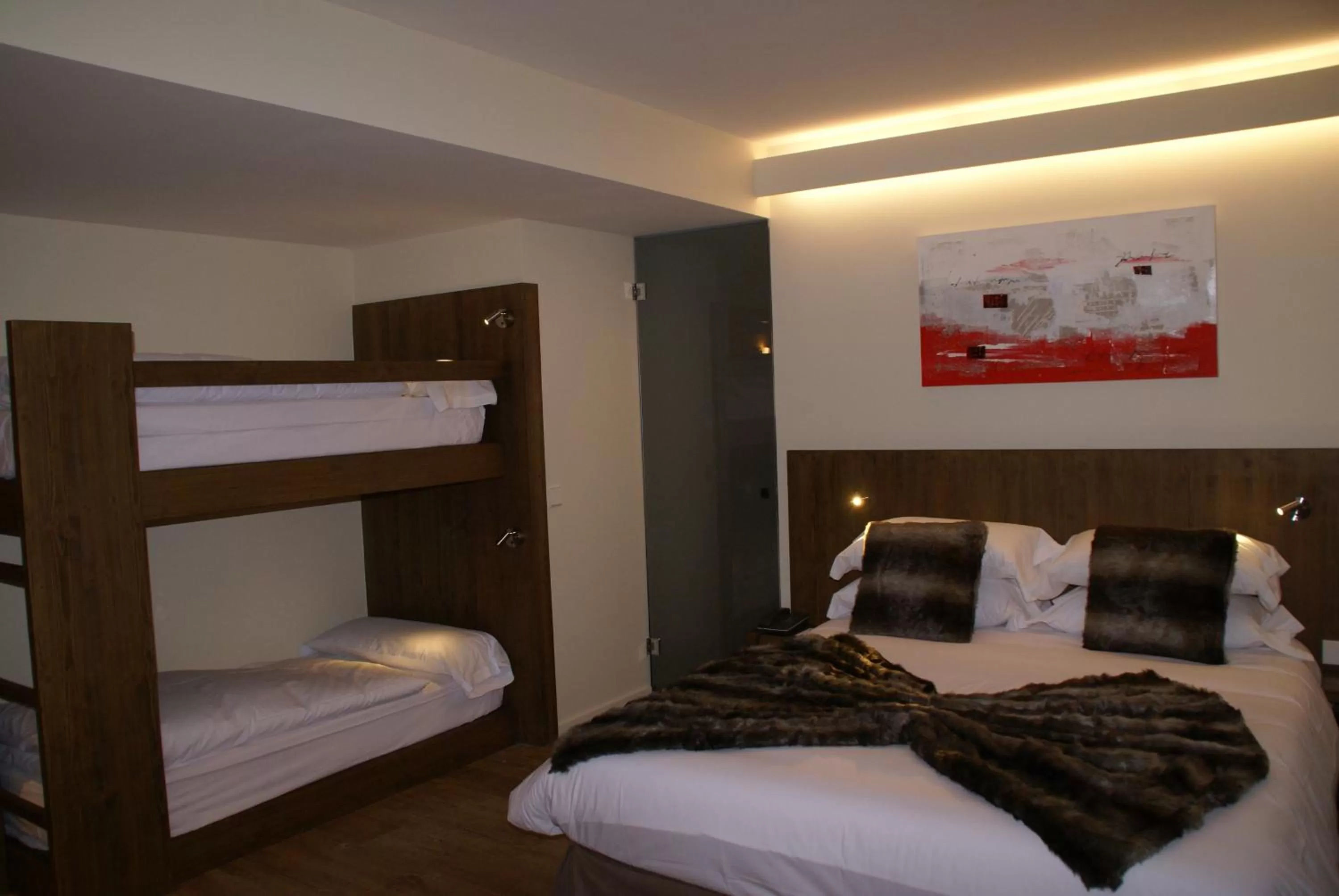 Bedroom, Bed in Hotel L’Ermita B&B