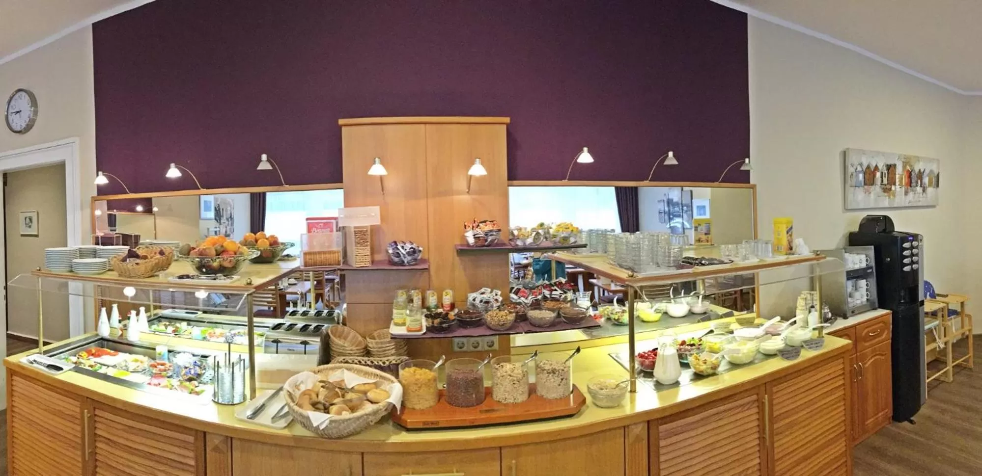 Food and drinks in City Partner Central-Hotel Wuppertal