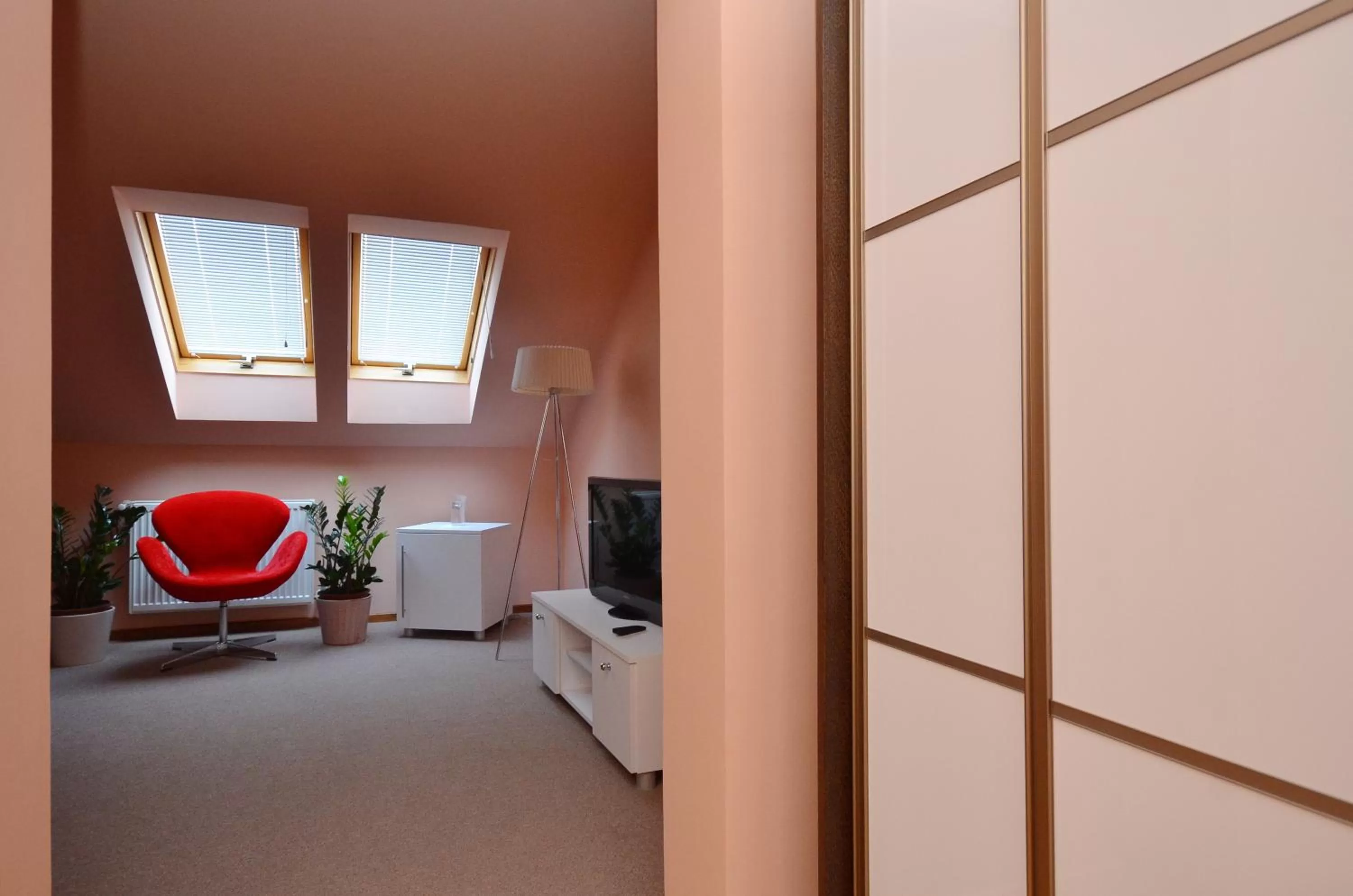 Decorative detail in Art Garni Hotel