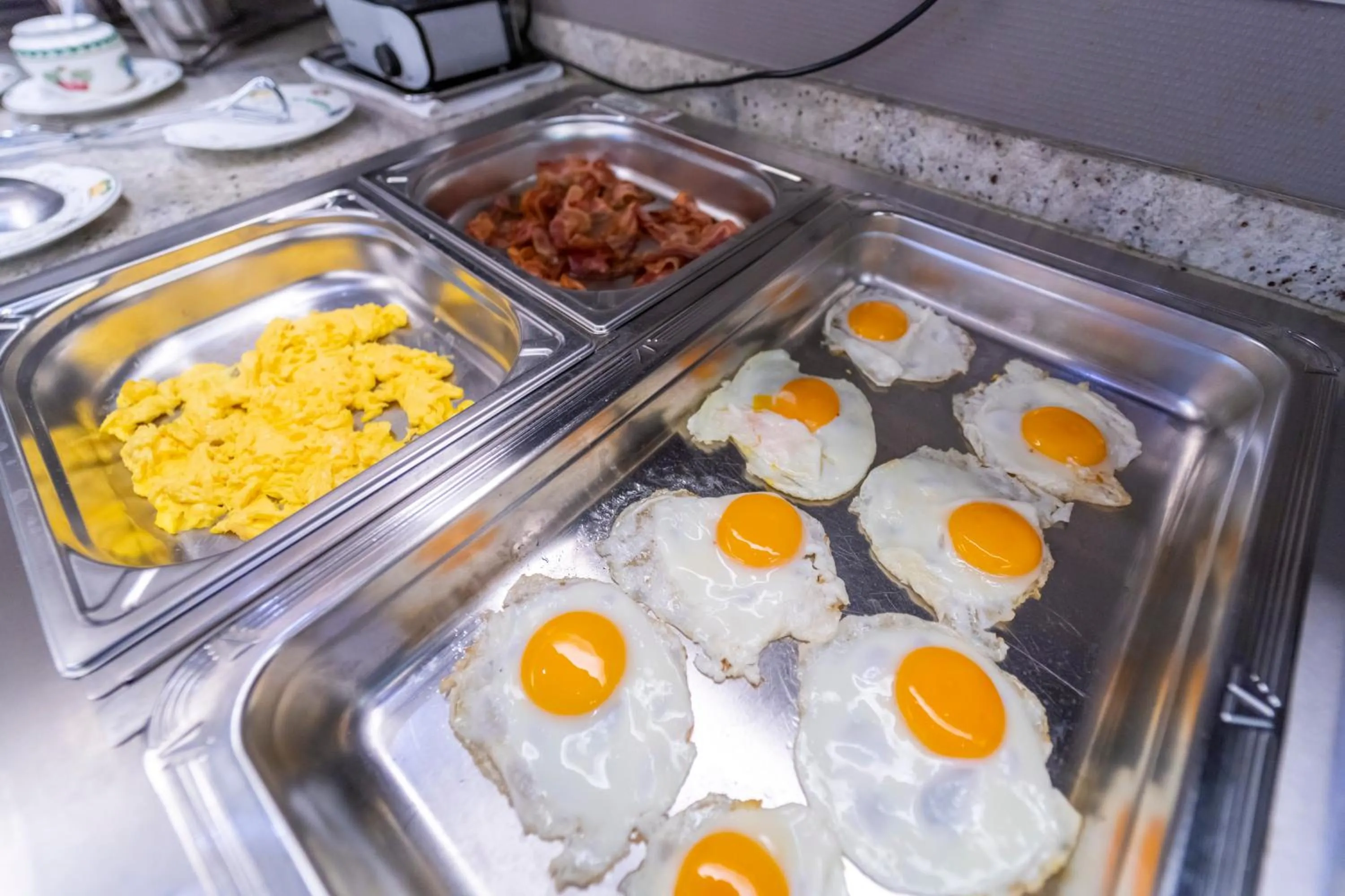 Breakfast in Hotel Ambiotel