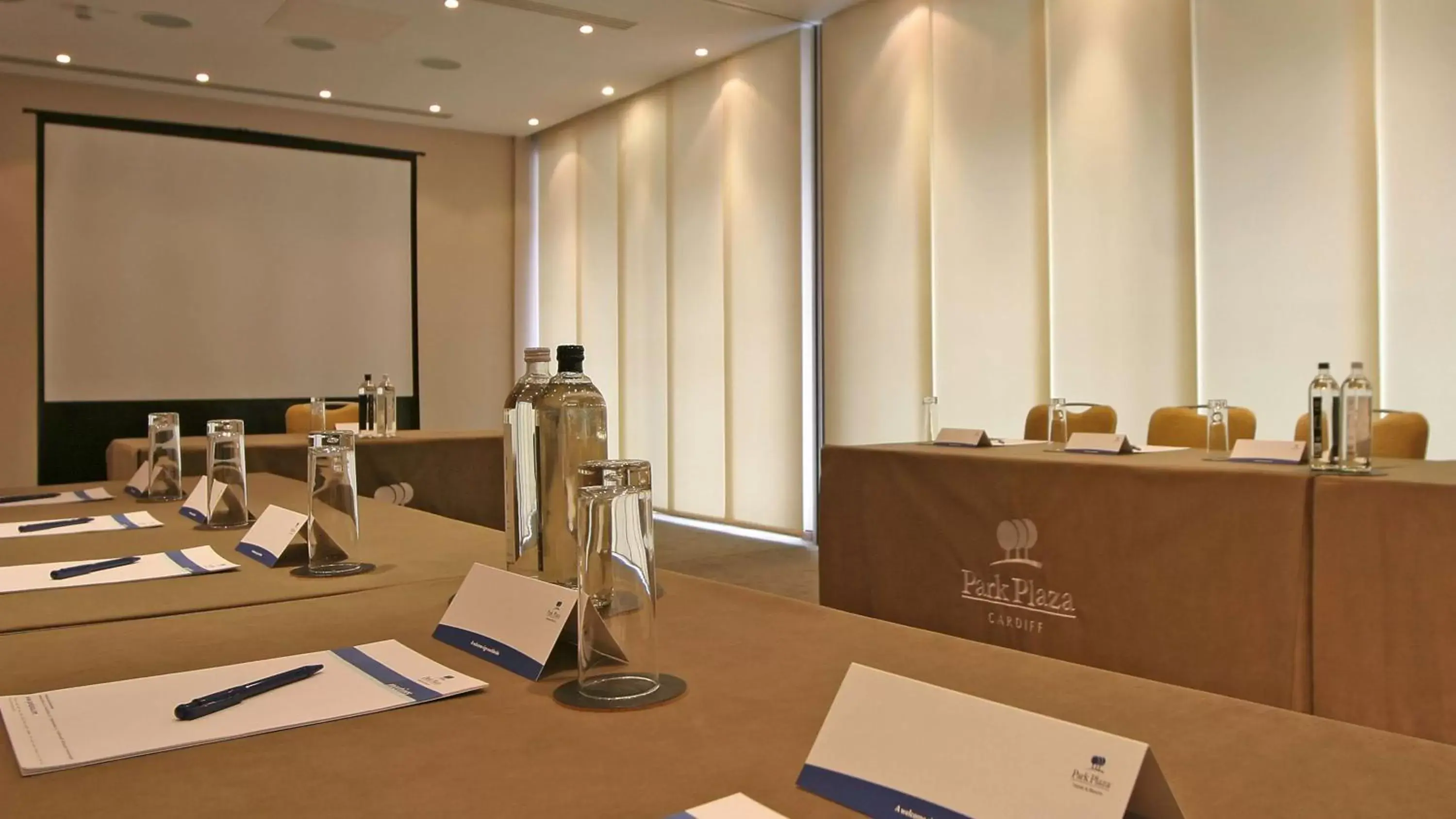 Meeting/conference room in Park Plaza Cardiff