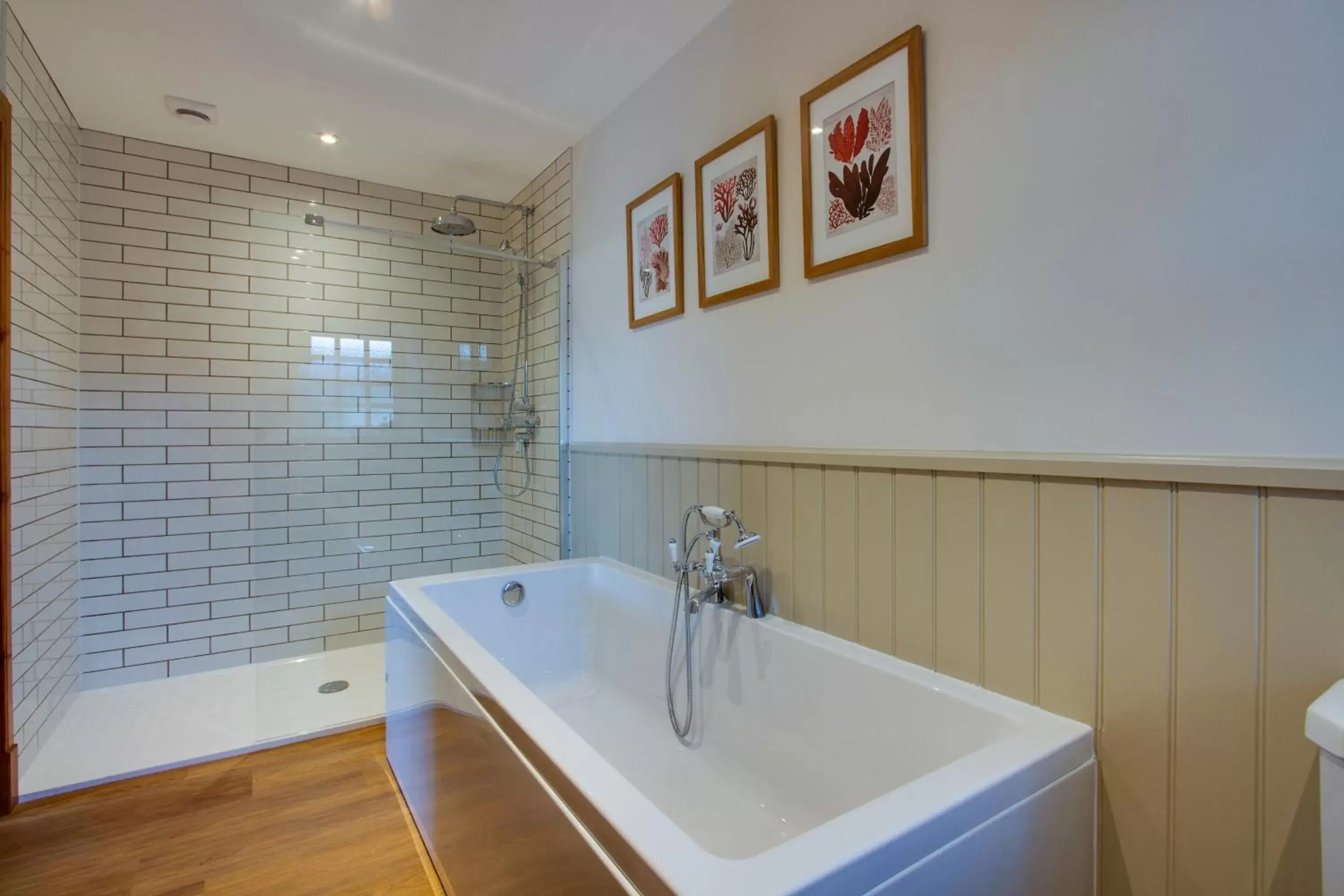 Property building, Bathroom in Home Farm B&B - Poppy Room