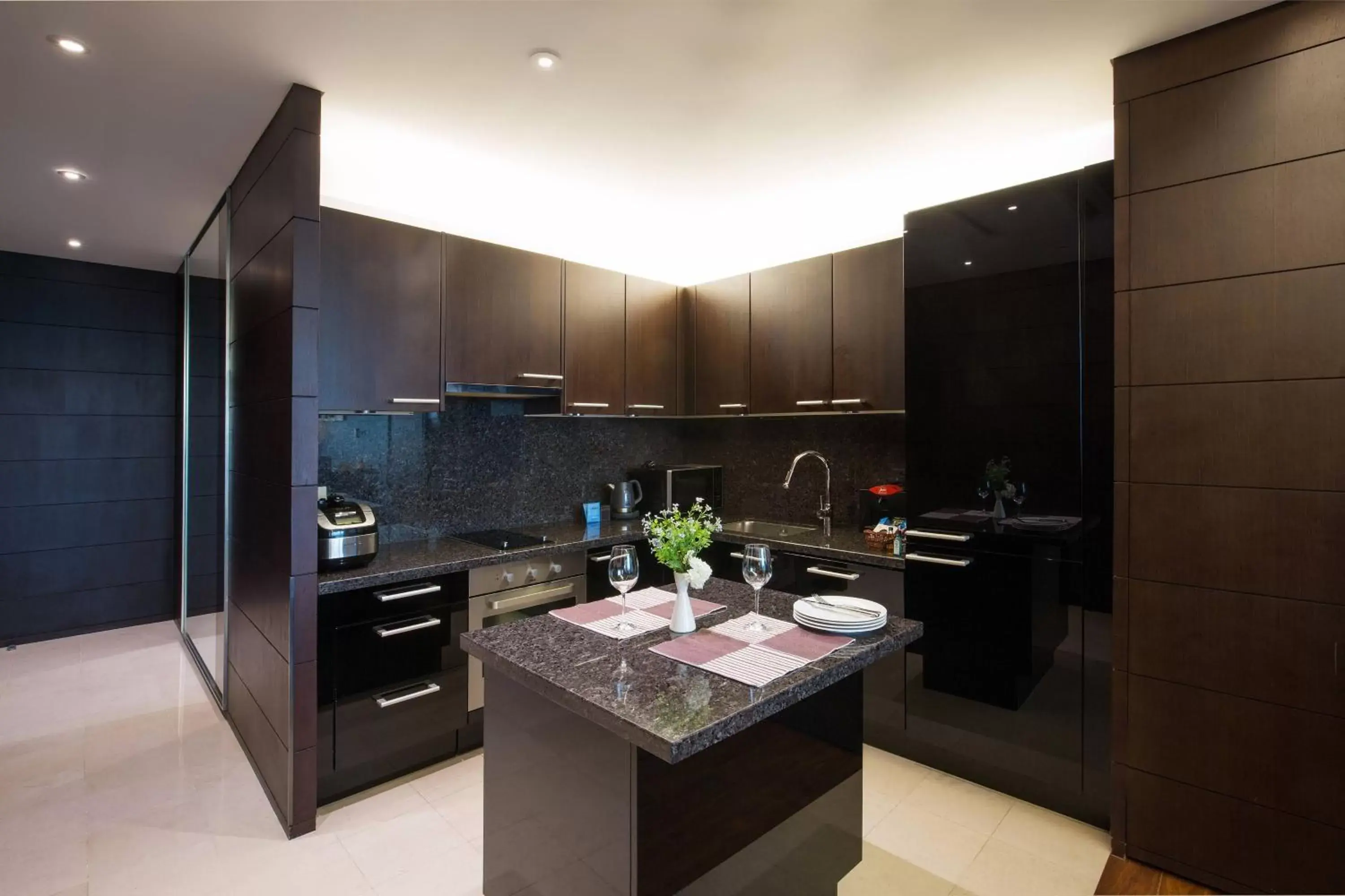 Bedroom, Kitchen/Kitchenette in Marriott Executive Apartment Seoul