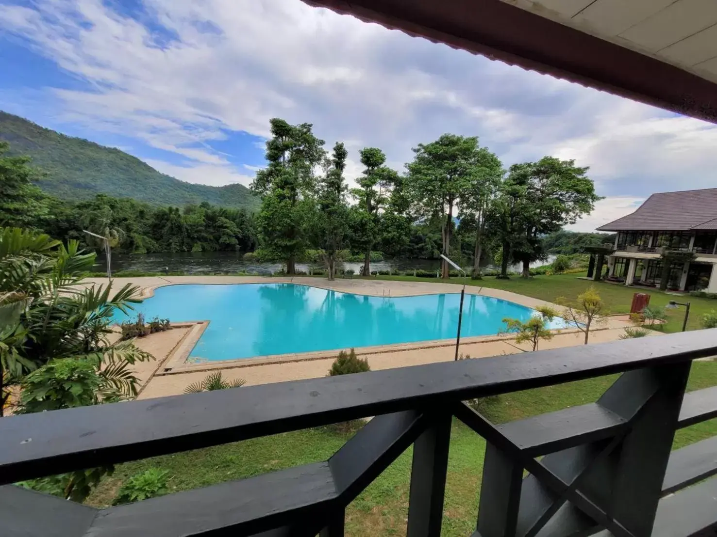 Swimming pool, Pool View in Aekpailin River Kwai Resort