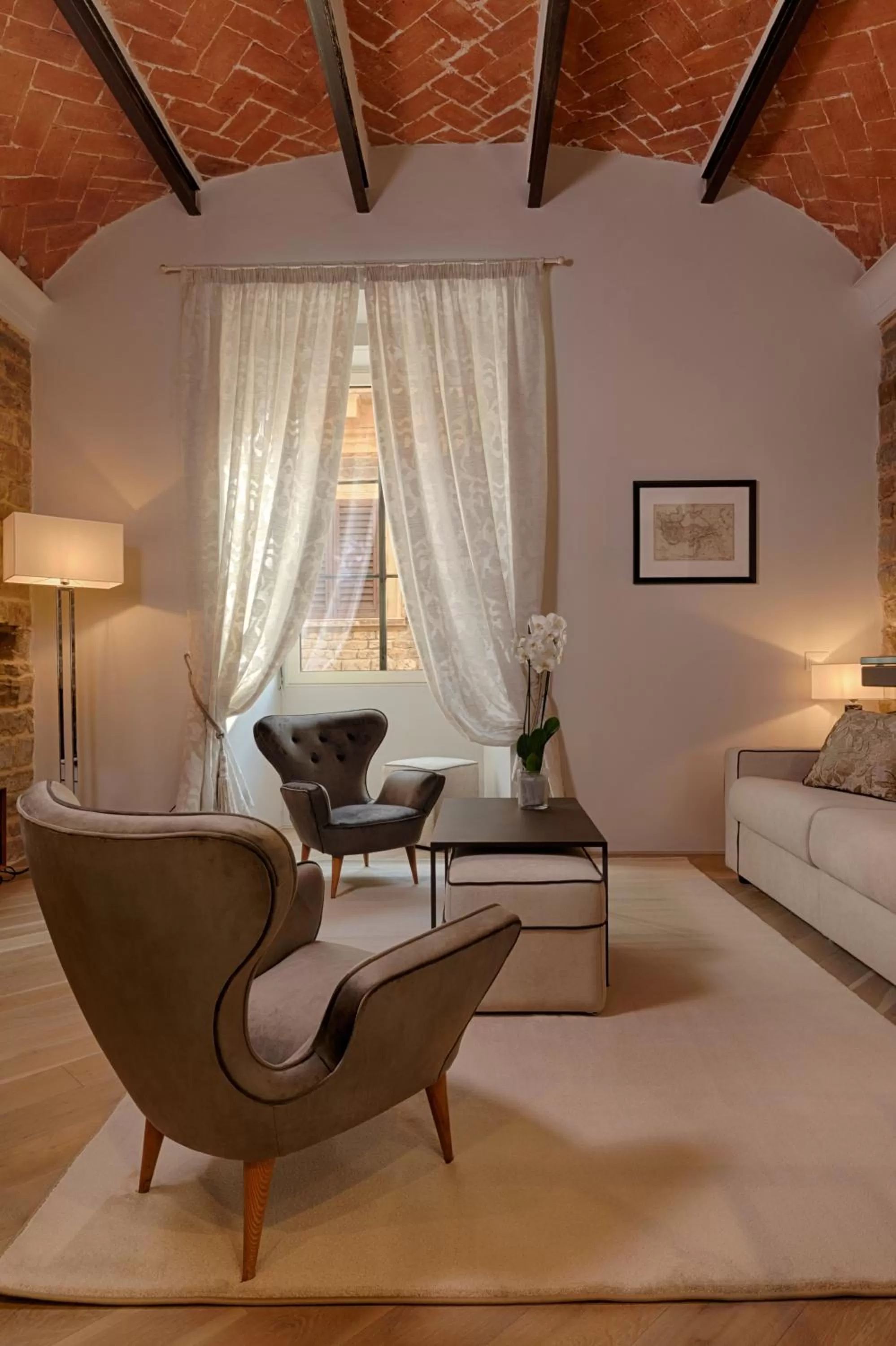 Living room, Bed in Donati Luxury Tower Suites