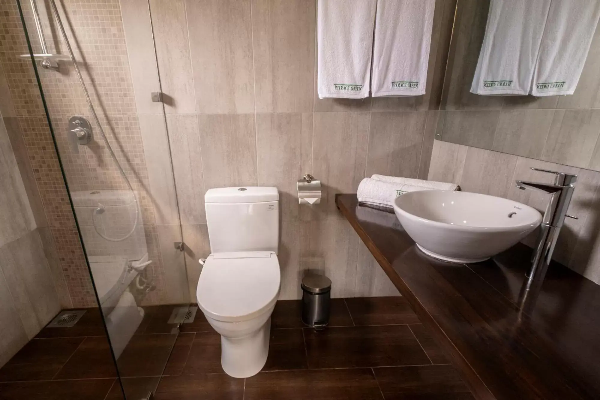 Shower, Bathroom in Terrace Green Hotel & Spa