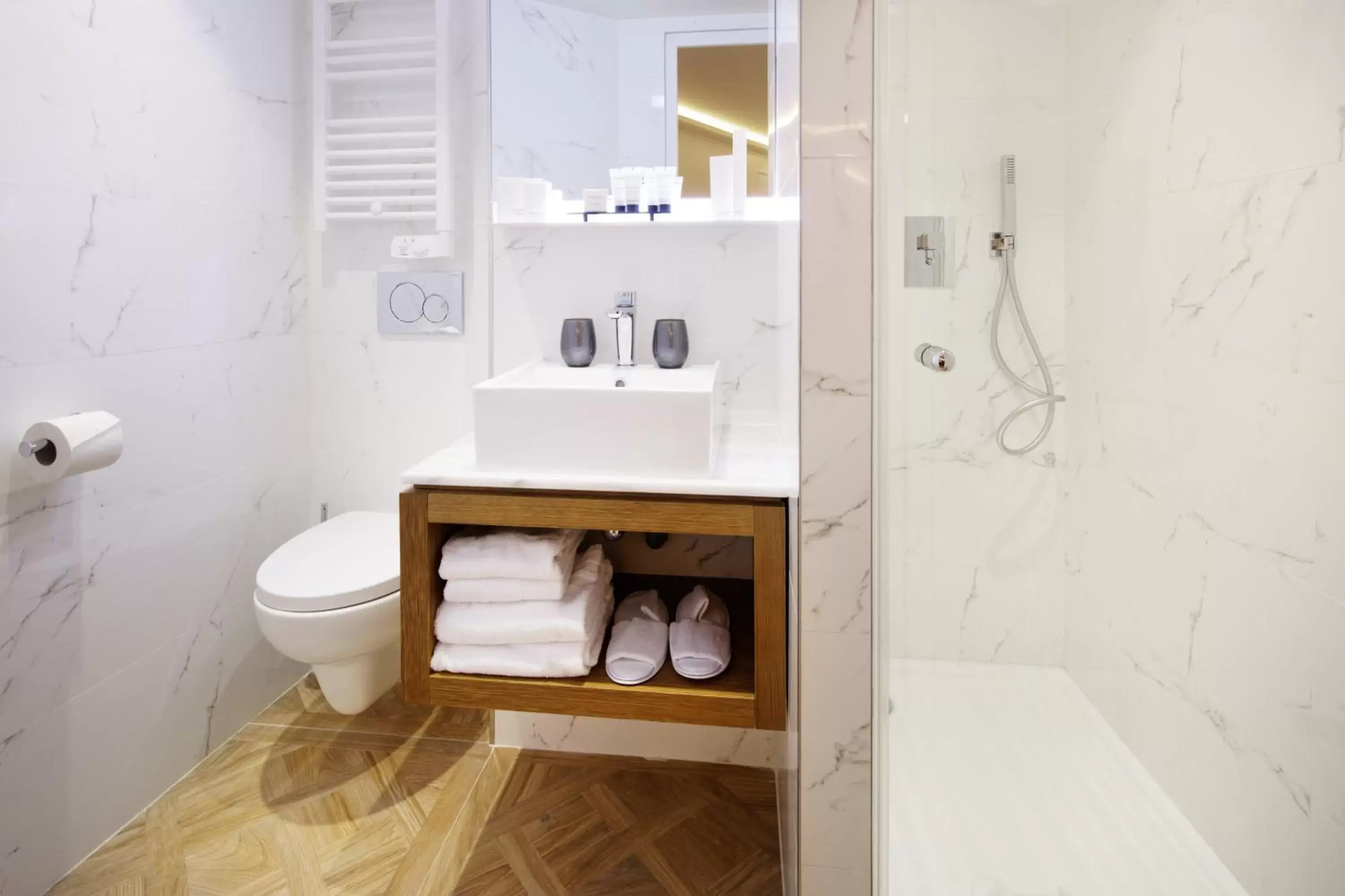 Bathroom in Hotel Petit Lafayette