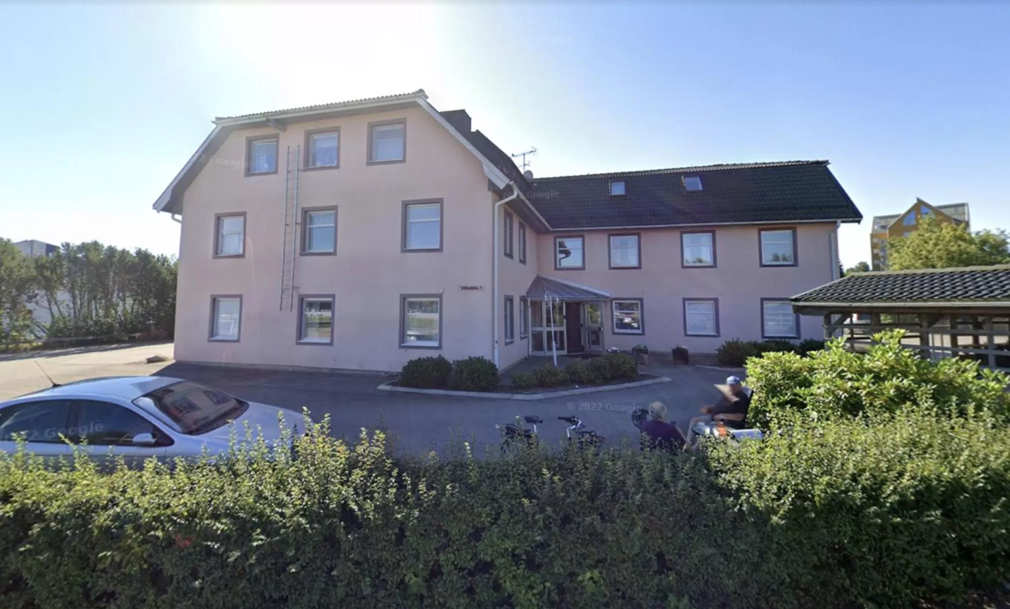 Property Building in Vallabiten Rum och Lägenheter