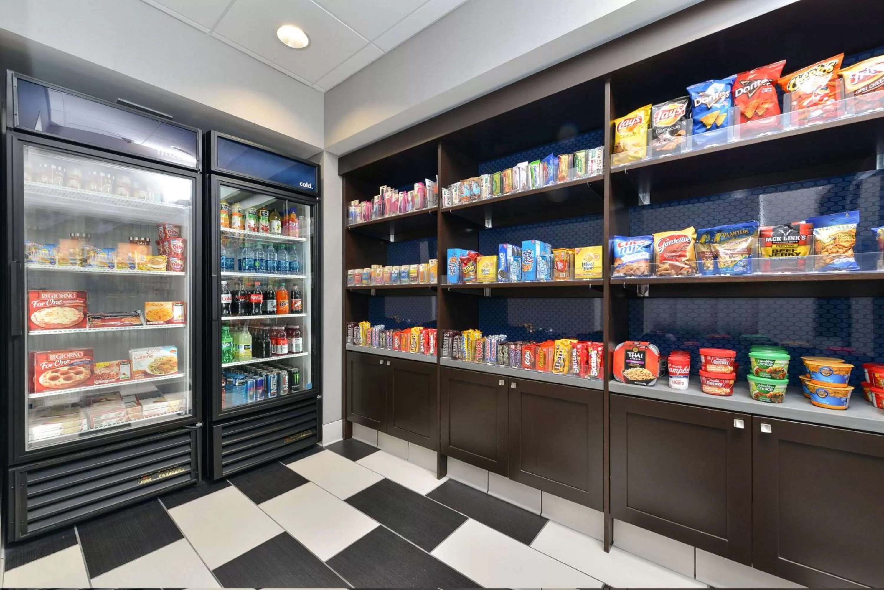 Restaurant/places to eat in Hampton Inn & Suites Des Moines Downtown