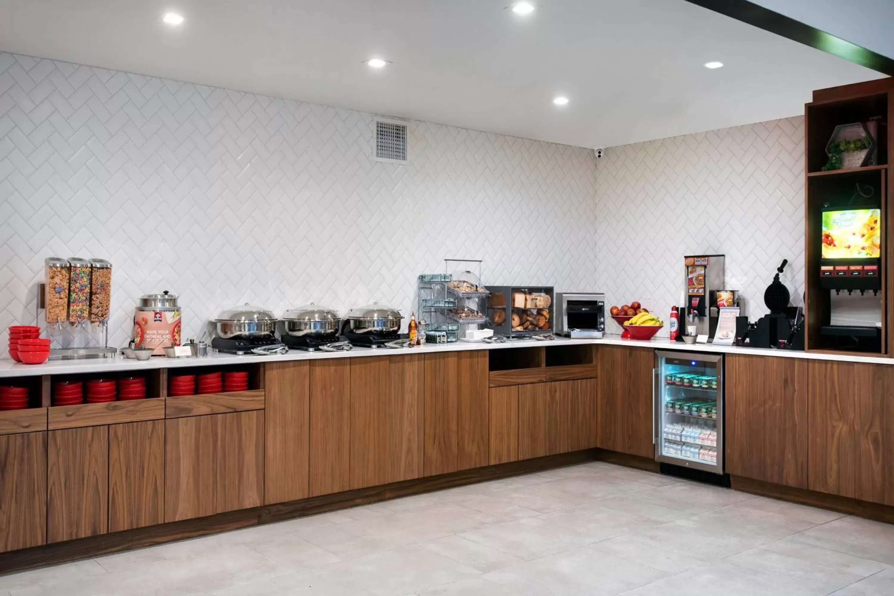 Breakfast, Restaurant/Places to Eat in TownePlace Suites by Marriott New York Long Island City