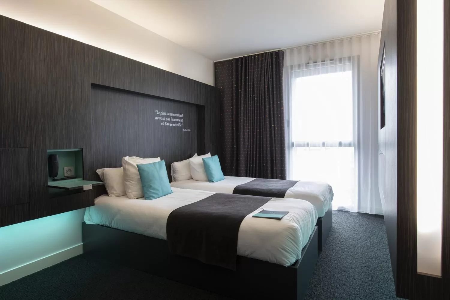 Bed in Akena Nantes Atlantis Zénith