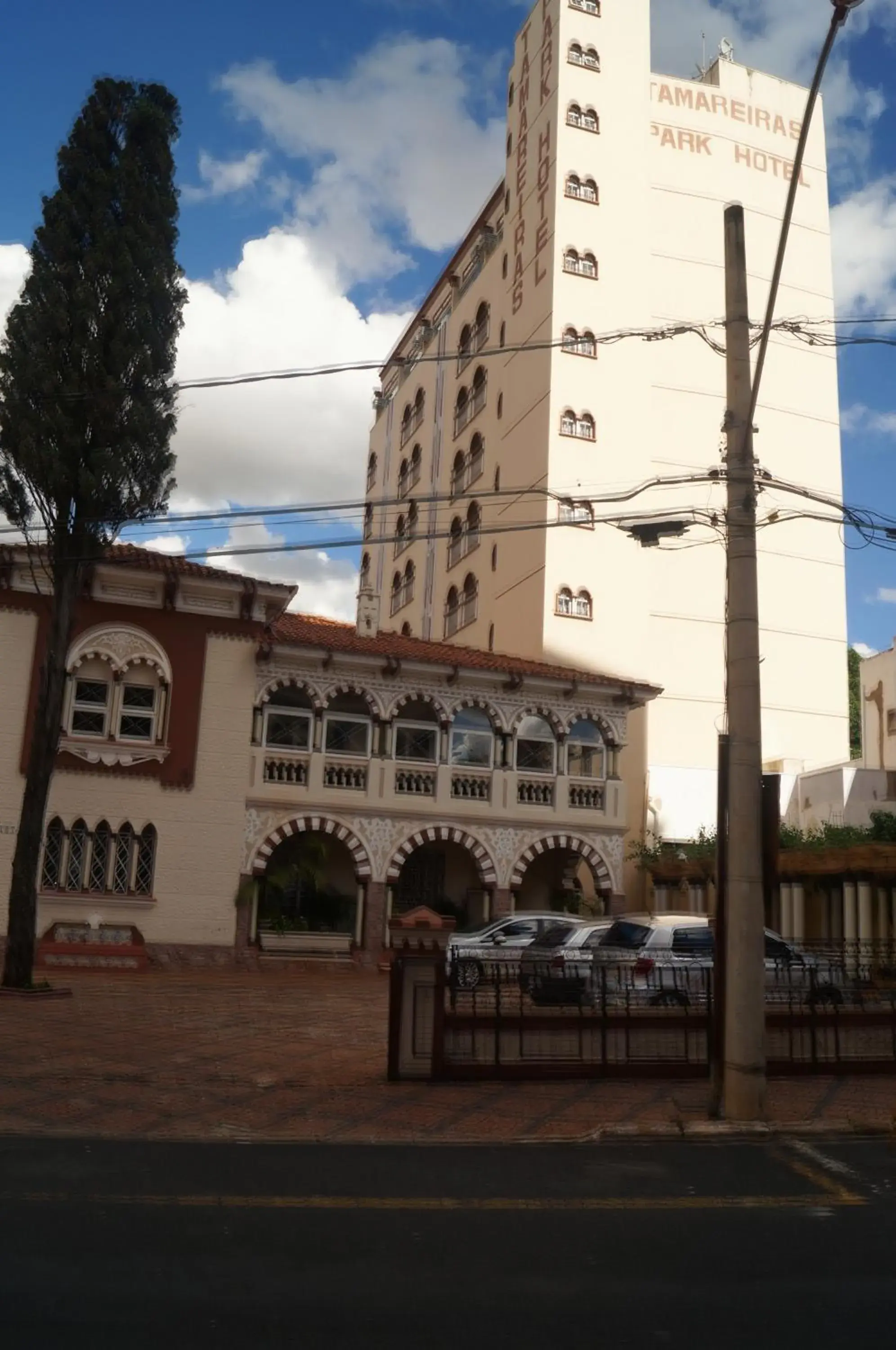 Facade/entrance, Property Building in Tamareiras Park Hotel