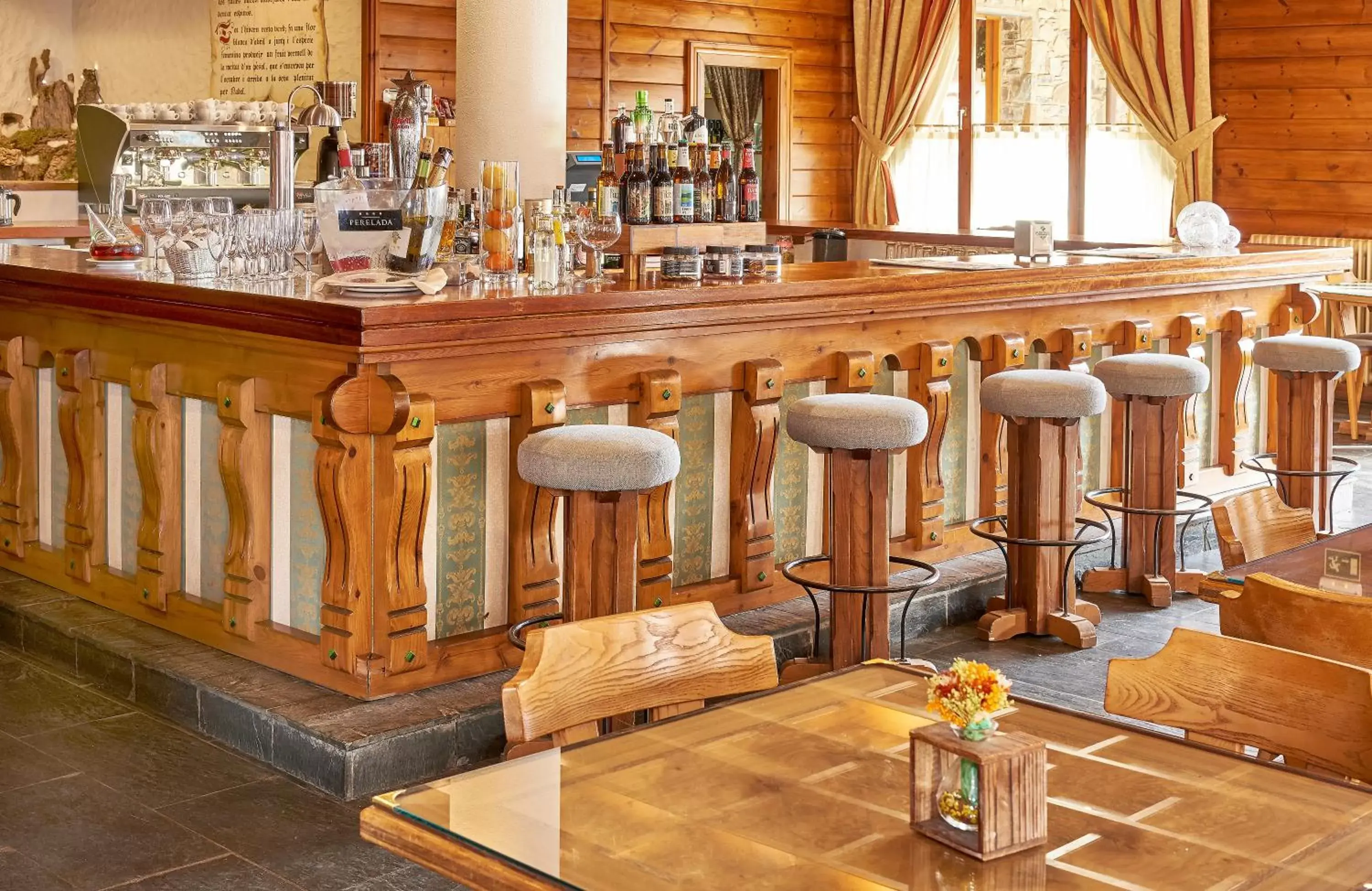 Lounge or bar, Lounge/Bar in Hotel Grèvol Spa