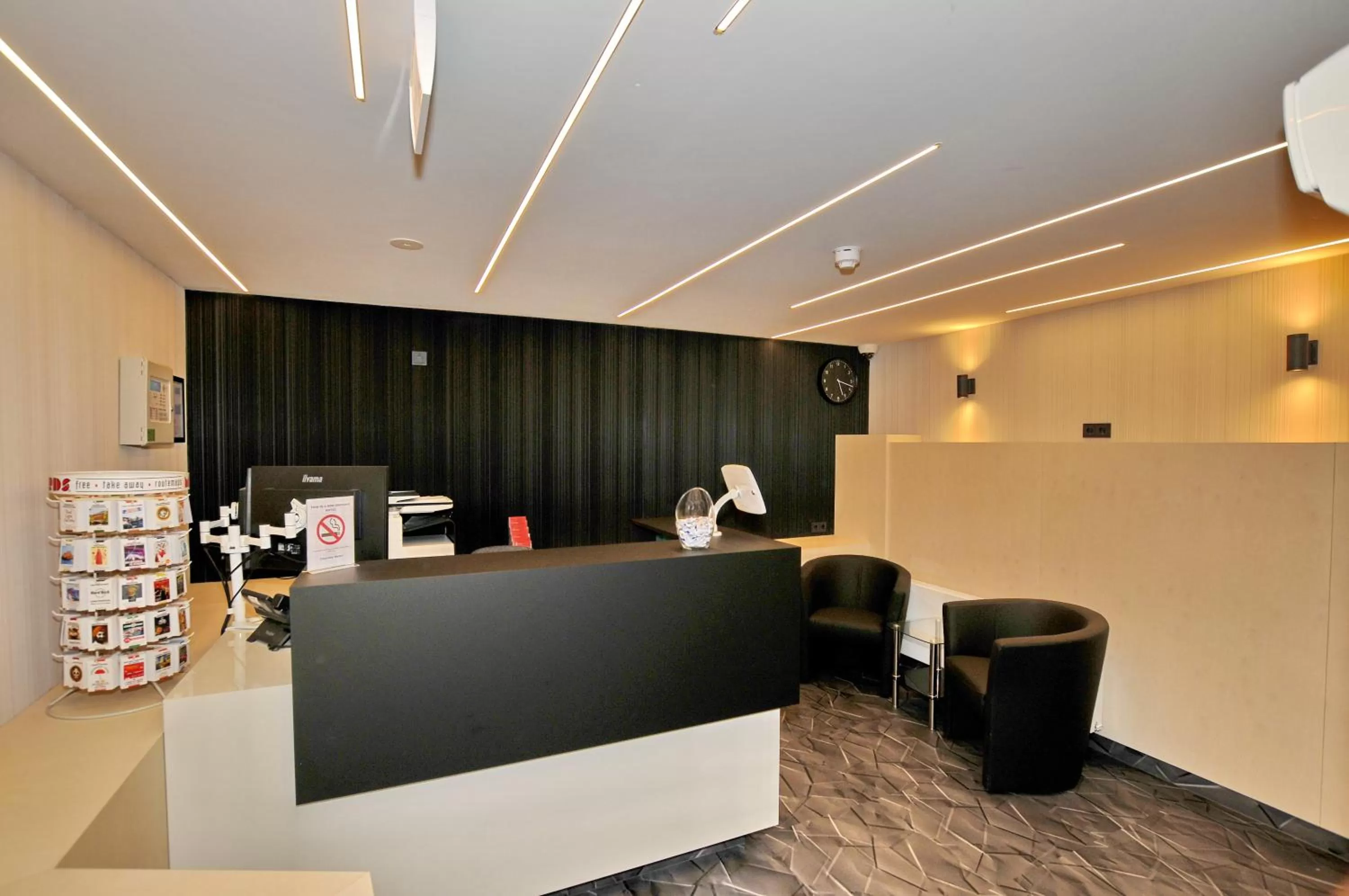 Lobby or reception in Cityview Hotel