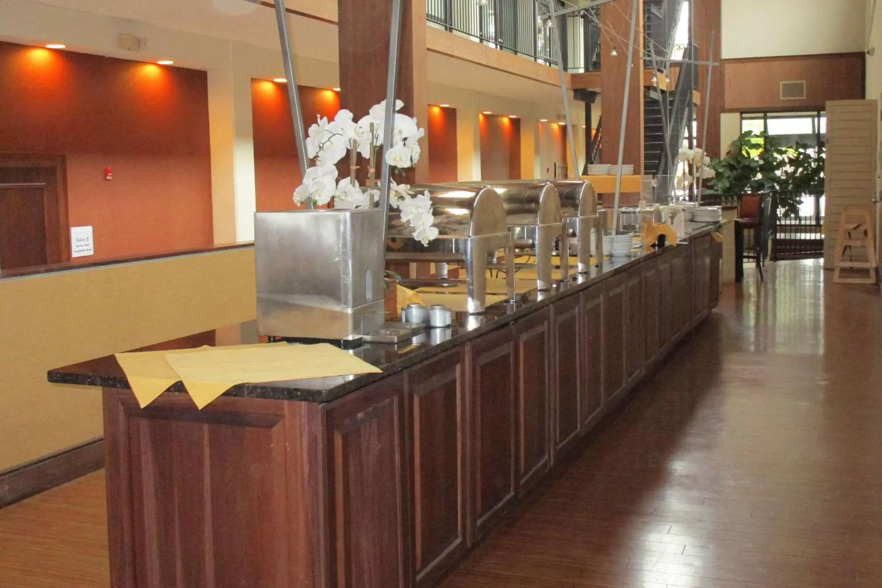 Breakfast, Restaurant/Places to Eat in Radisson Hotel Lenexa Overland Park