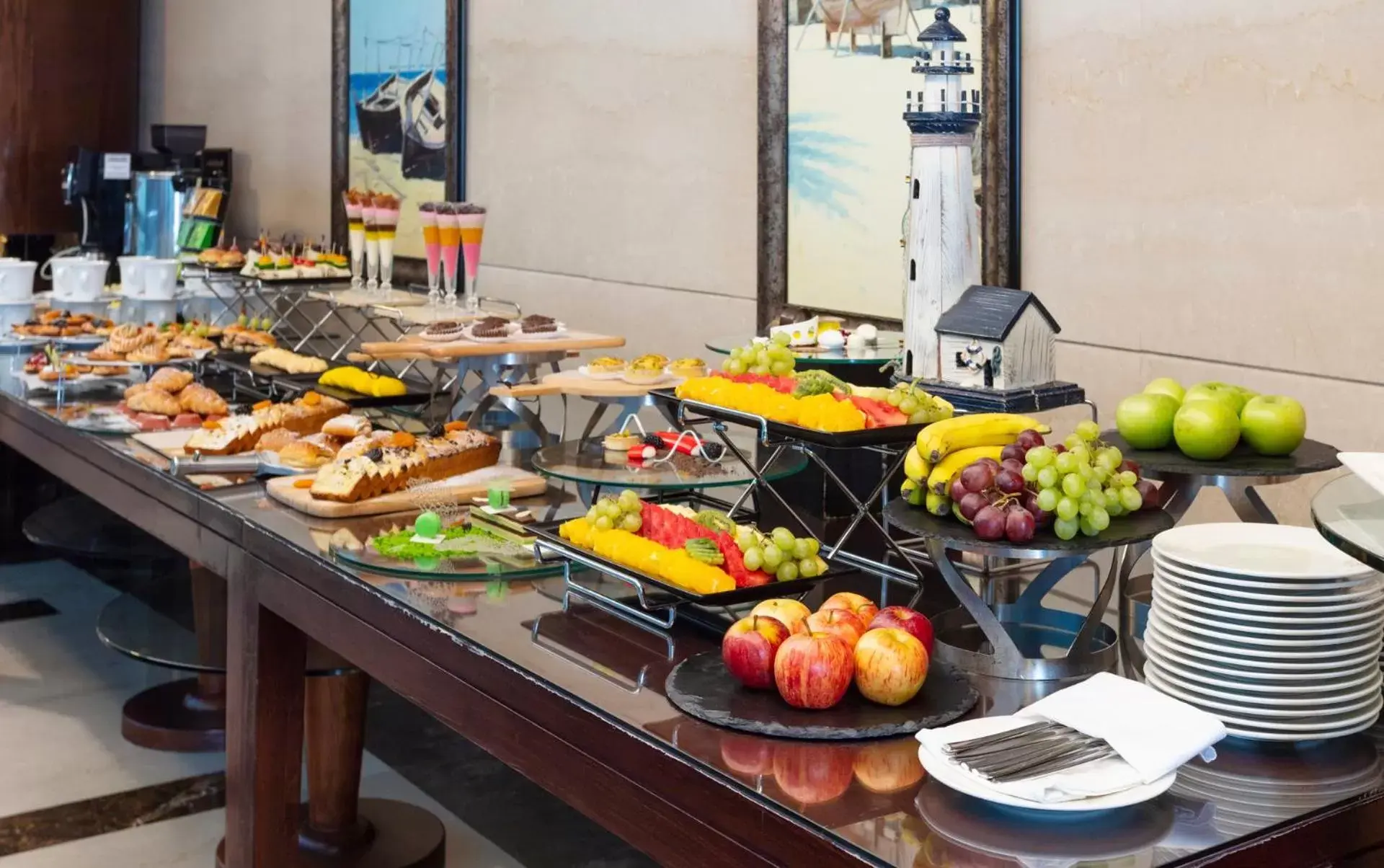 Restaurant/places to eat, Food in City Seasons Hotel Dubai