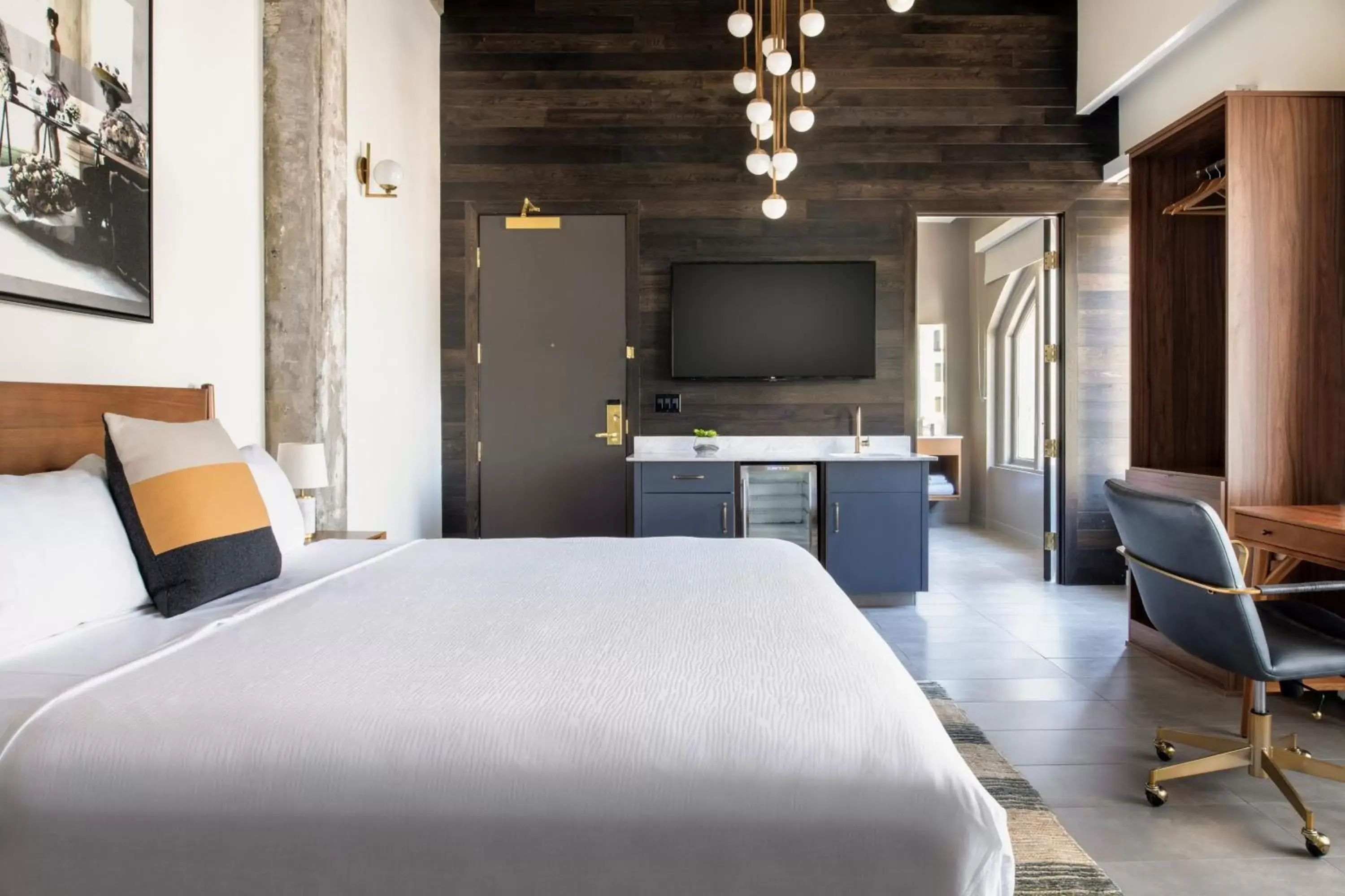 Lounge or bar, Bed in The Hi-Lo, Autograph Collection Lounge or bar, Bed in The Hi-Lo, Autograph Collection