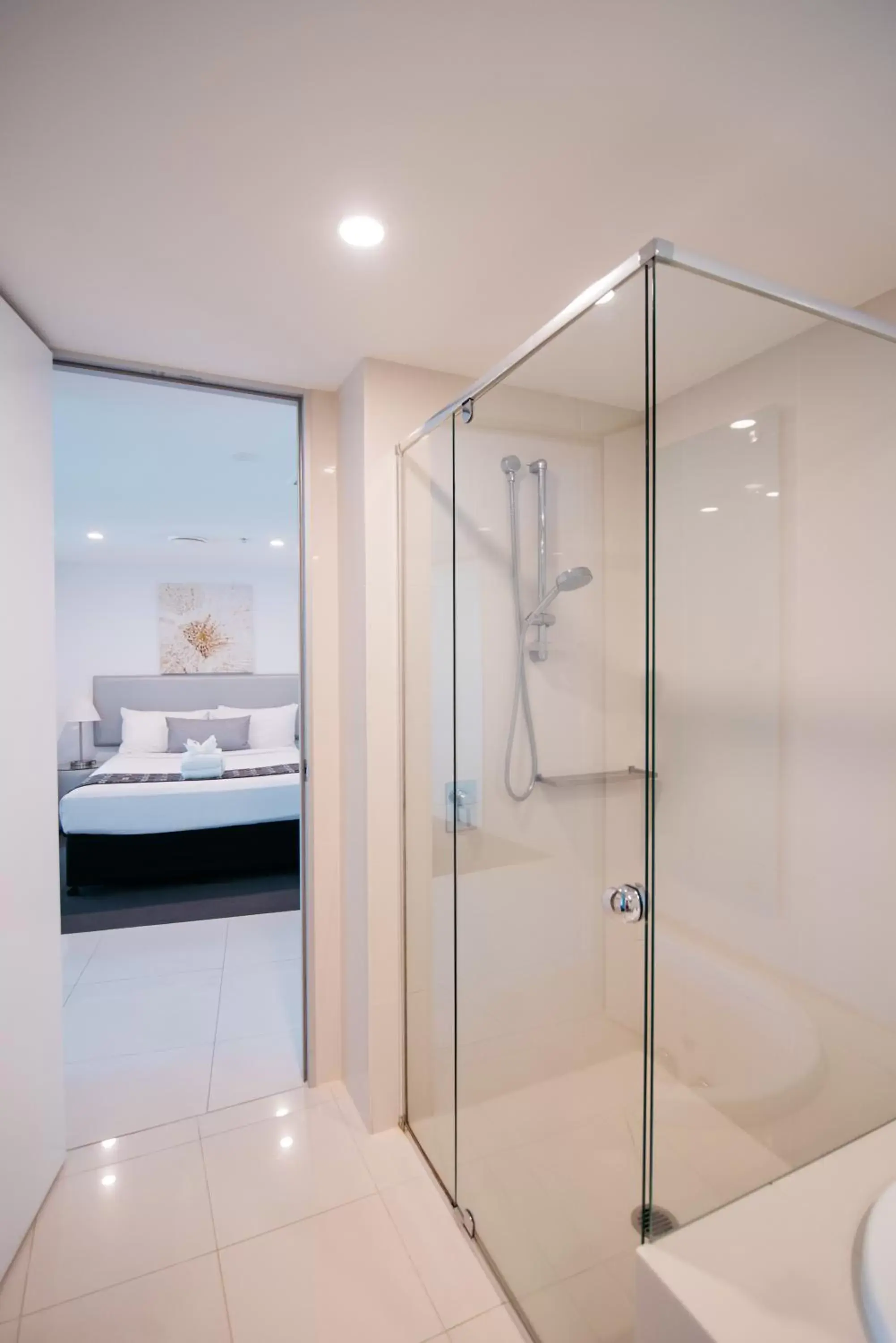 Shower, Bathroom in Q1 Resort & Spa - Official