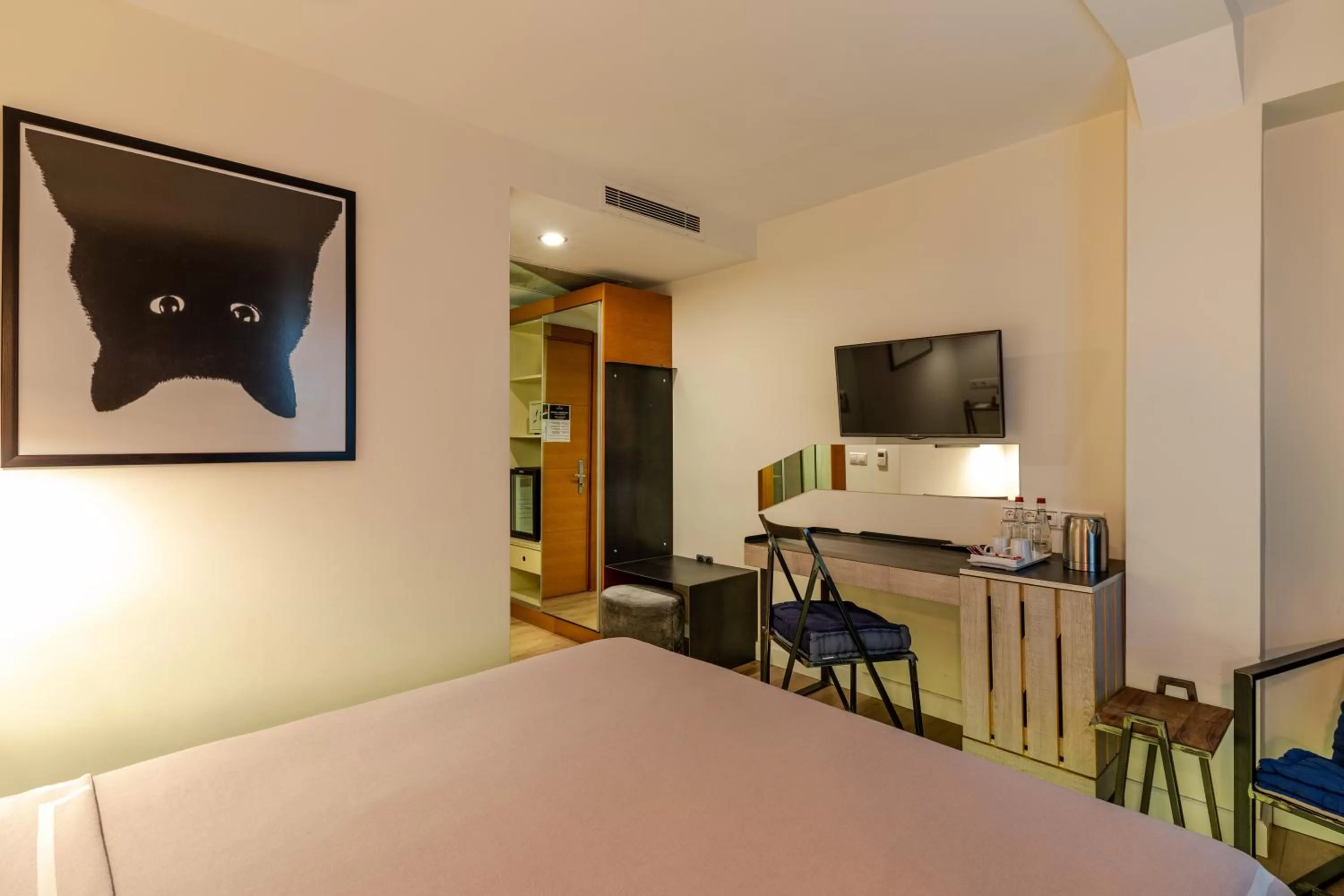 TV and multimedia, Bed in Parkhouse Hotel & Spa