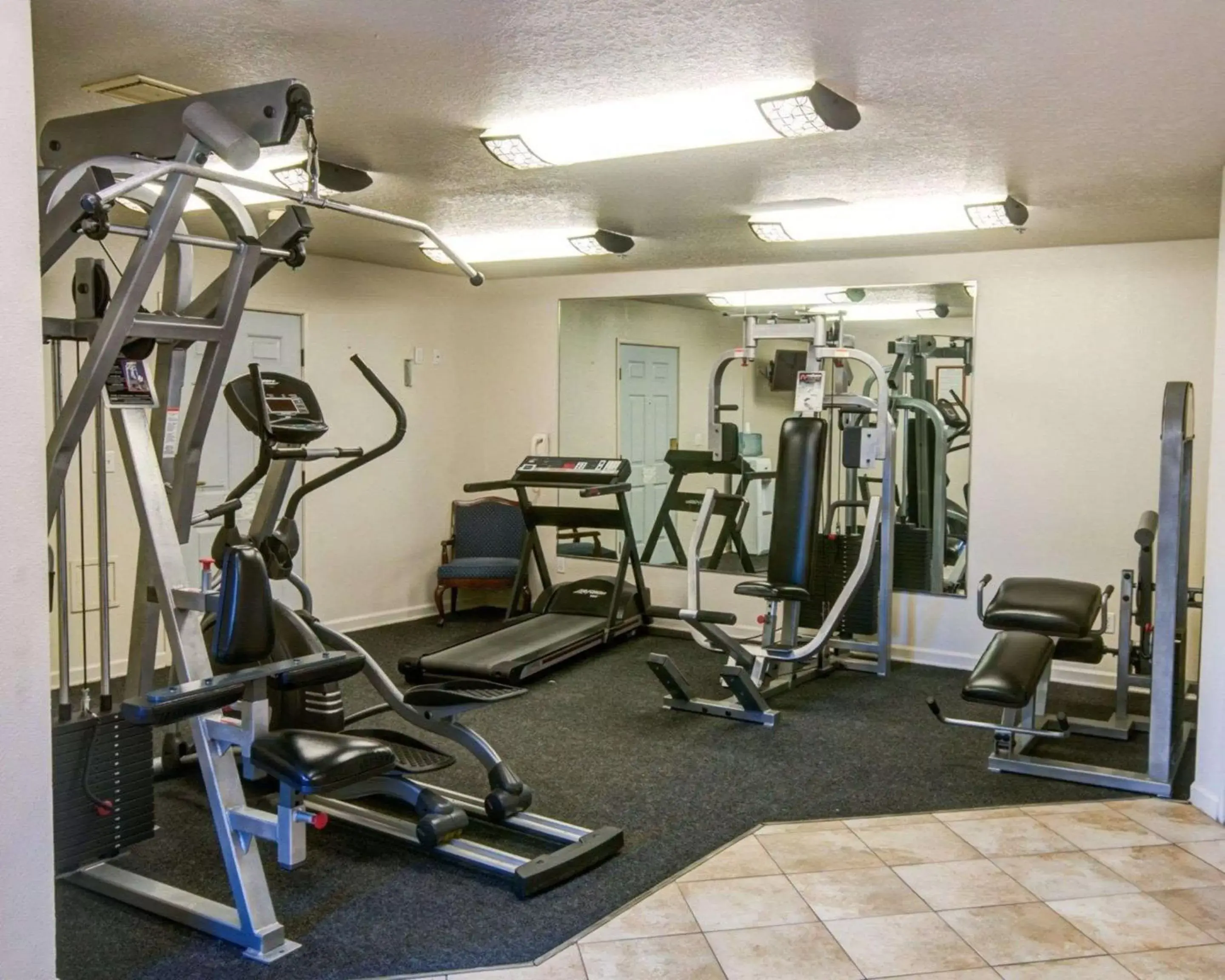 Fitness centre/facilities in Comfort Inn Redding Near I-5 Fitness centre/facilities in Comfort Inn Redding Near I-5