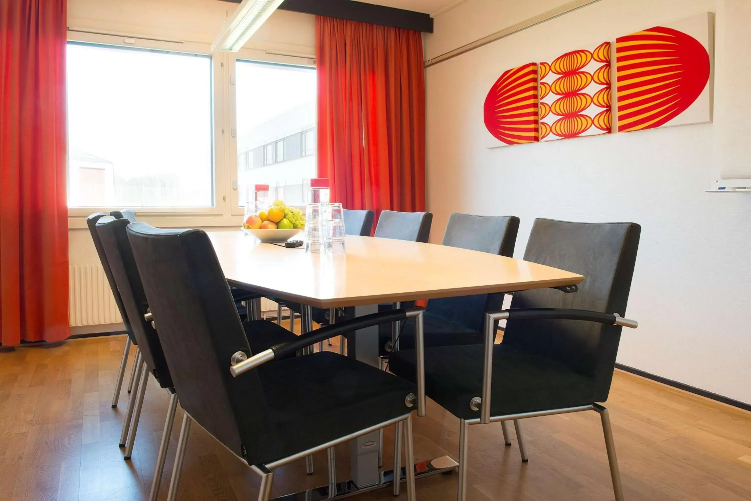 Meeting/conference room, Dining Area in Scandic Uppsala Nord