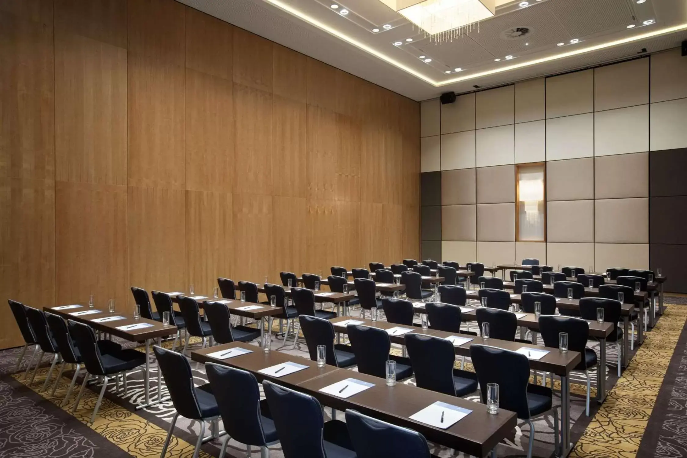 Meeting/conference room in Hilton Vienna Danube Waterfront