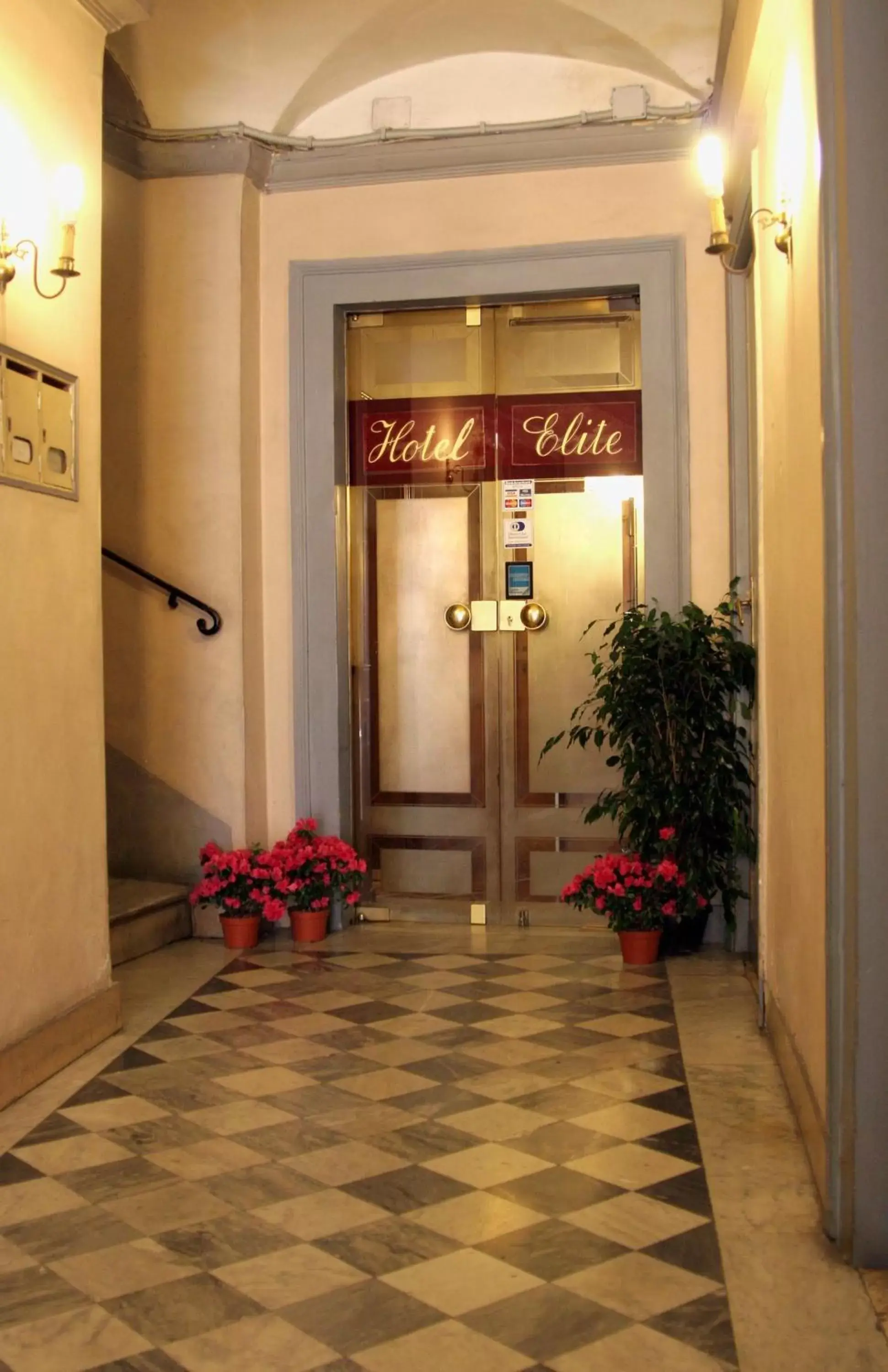Facade/entrance in Hotel Elite