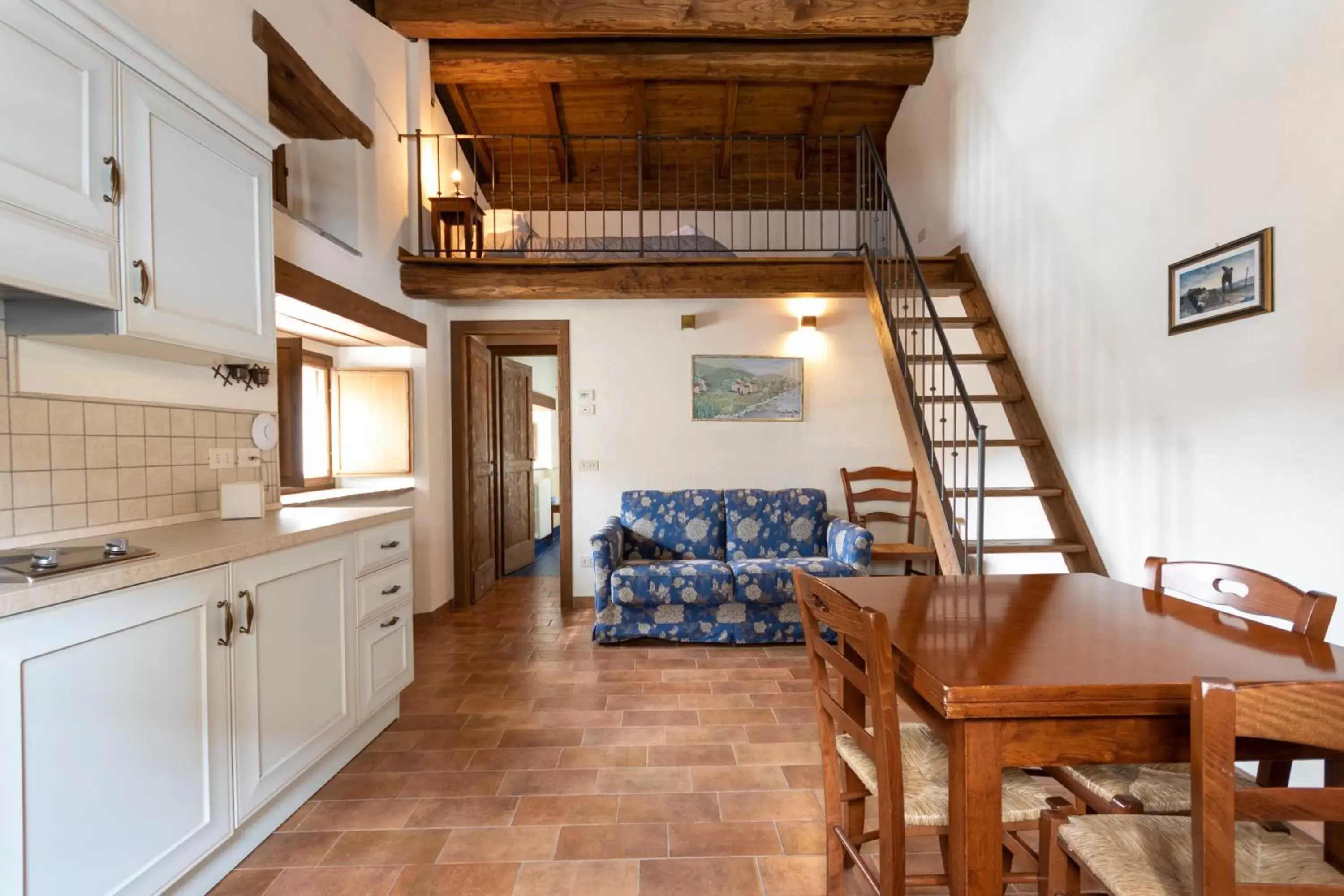 Photo of the whole room, Kitchen/Kitchenette in Borgotufi Albergo Diffuso