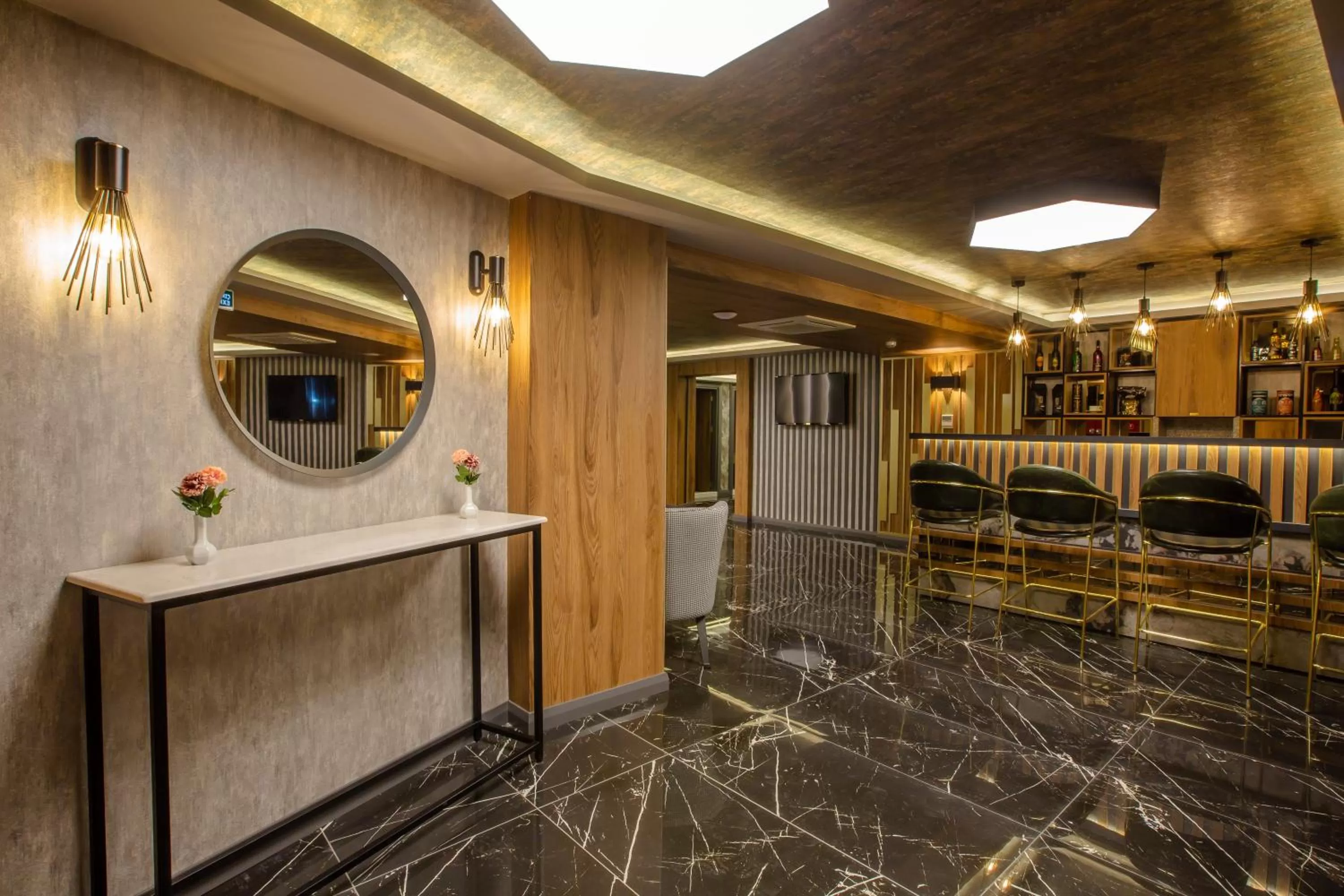 Seating area in Kayhan City Hotel