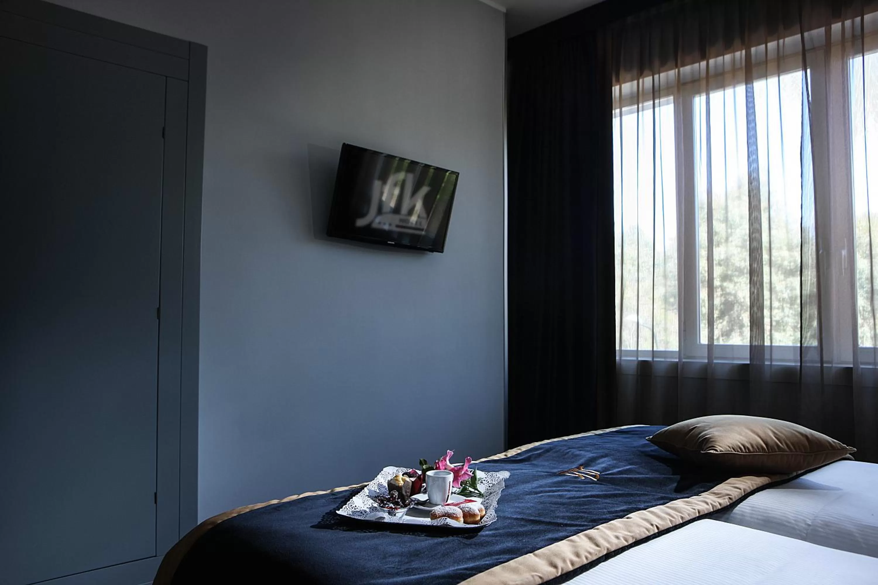 Bedroom, Bed in Best Western JFK Hotel