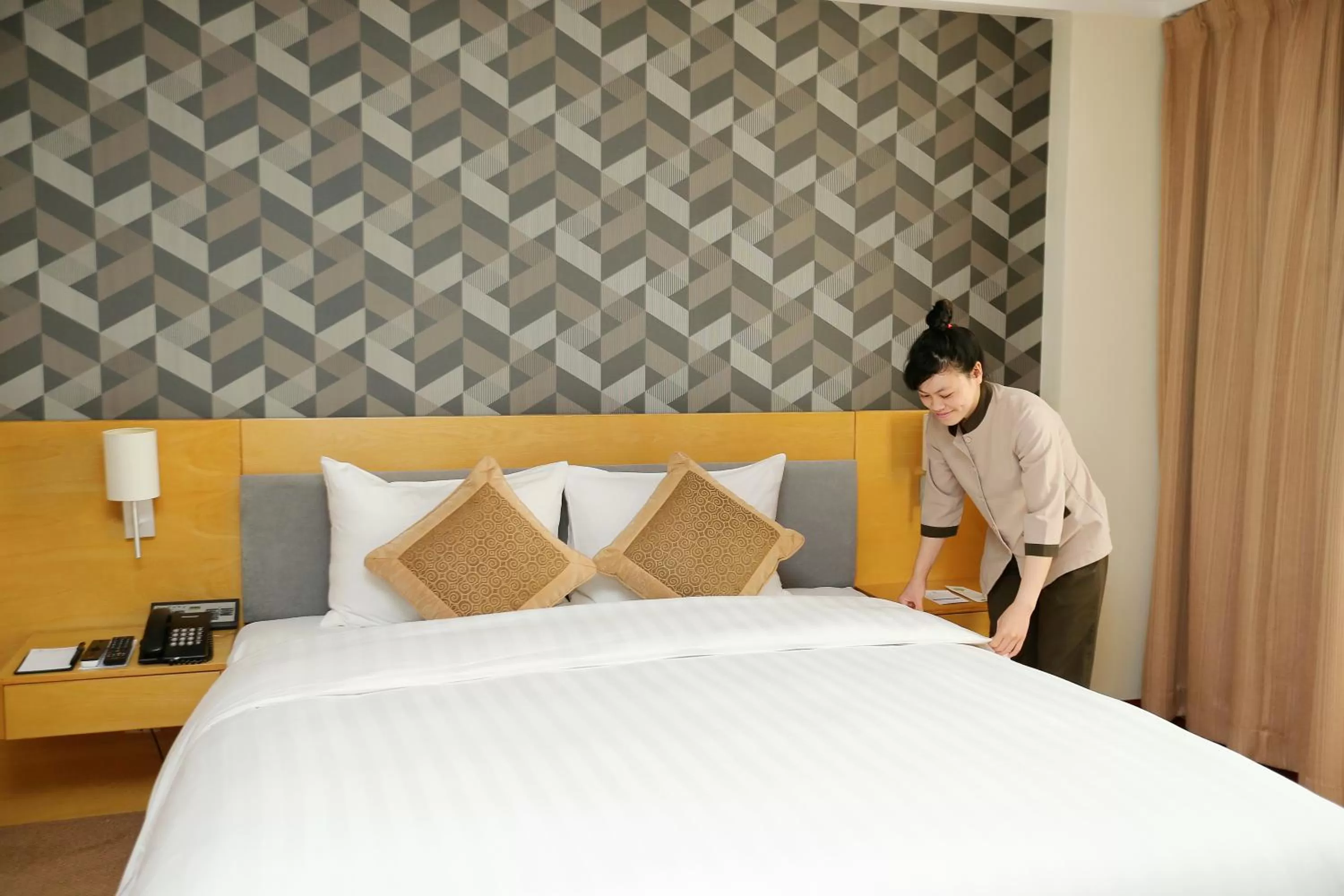 Bed in La Casa Hanoi Hotel