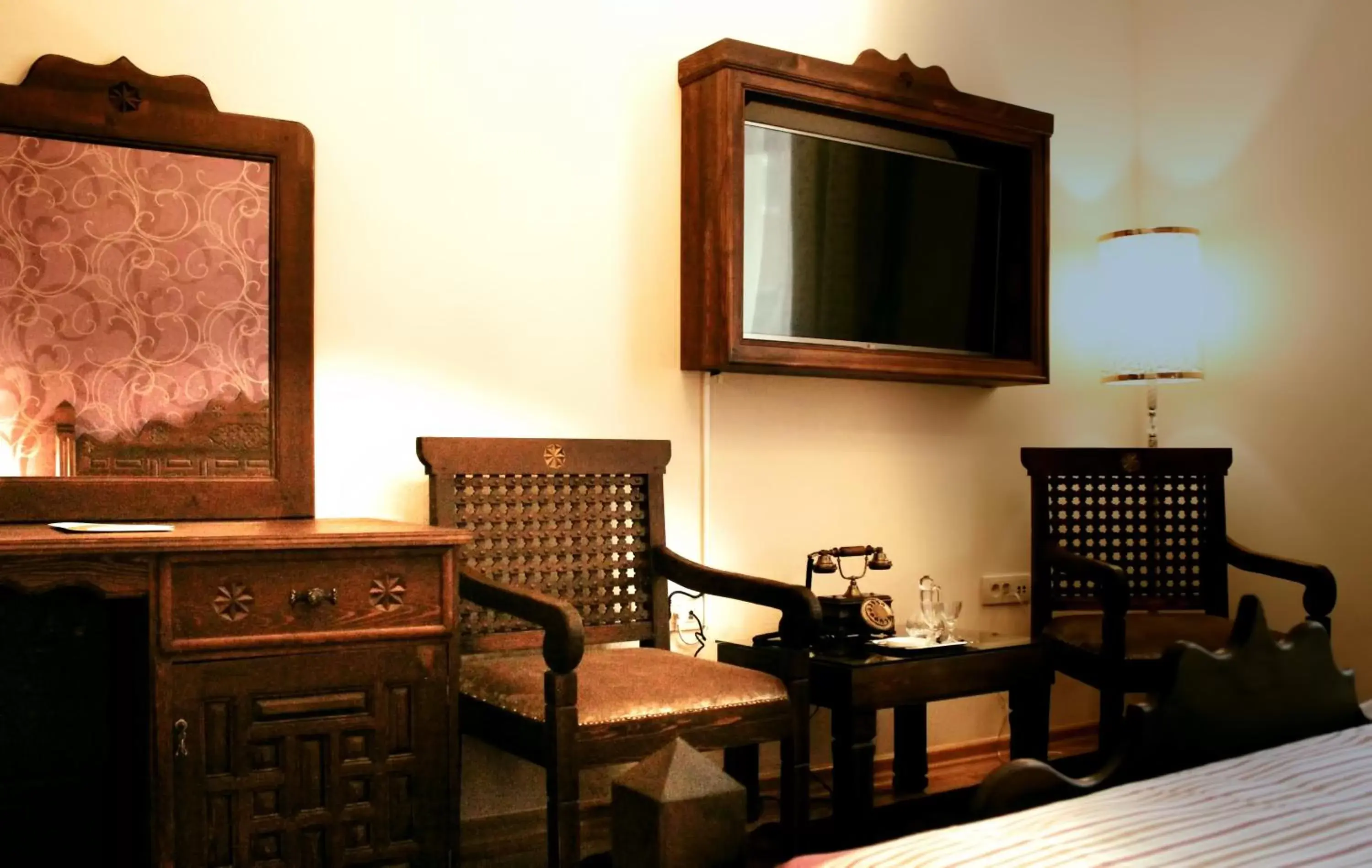 Bed in İsa Begov Hamam Hotel Bed in İsa Begov Hamam Hotel