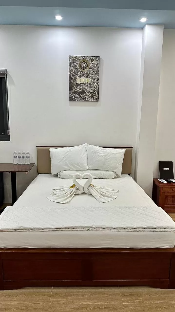 Bedroom, Bed in Khách sạn Anh Tuấn