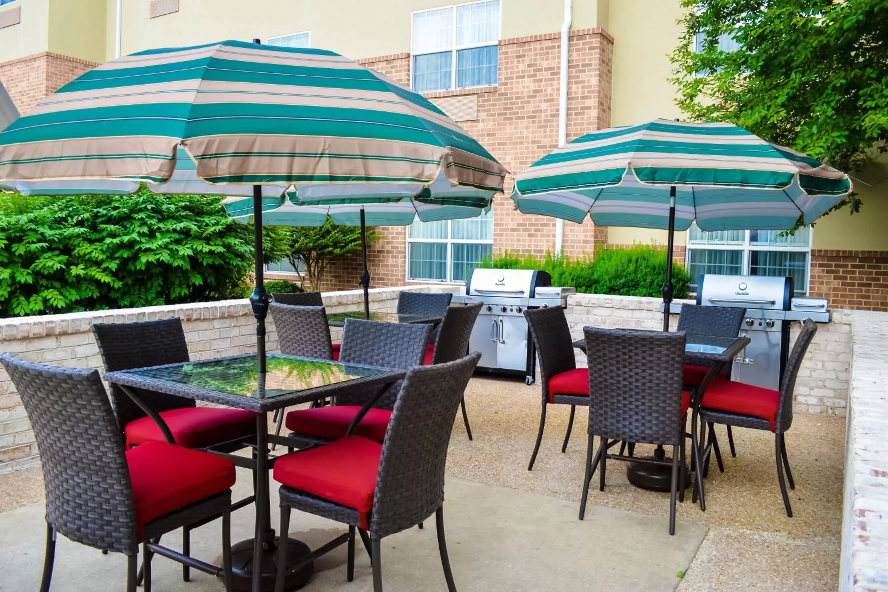 Property building, Restaurant/Places to Eat in TownePlace Suites Fredericksburg
