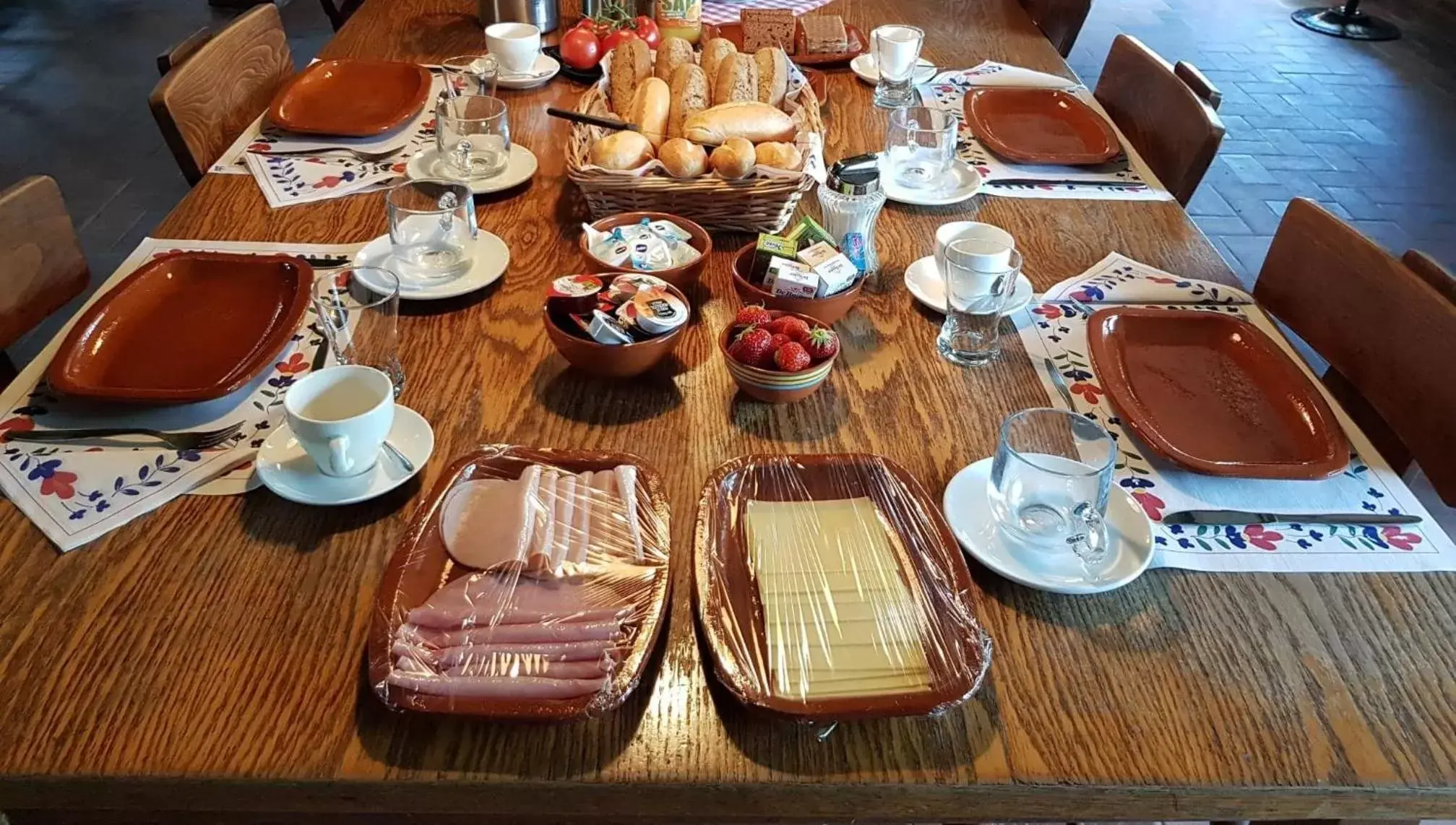 Breakfast in B&B de Rekkendonken