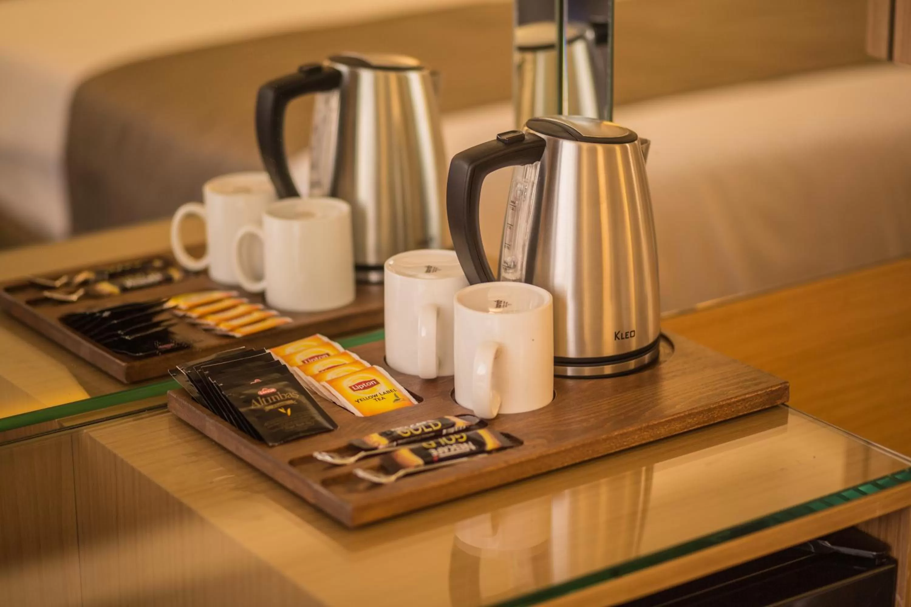 Coffee/tea facilities in Blue Sea Hotel