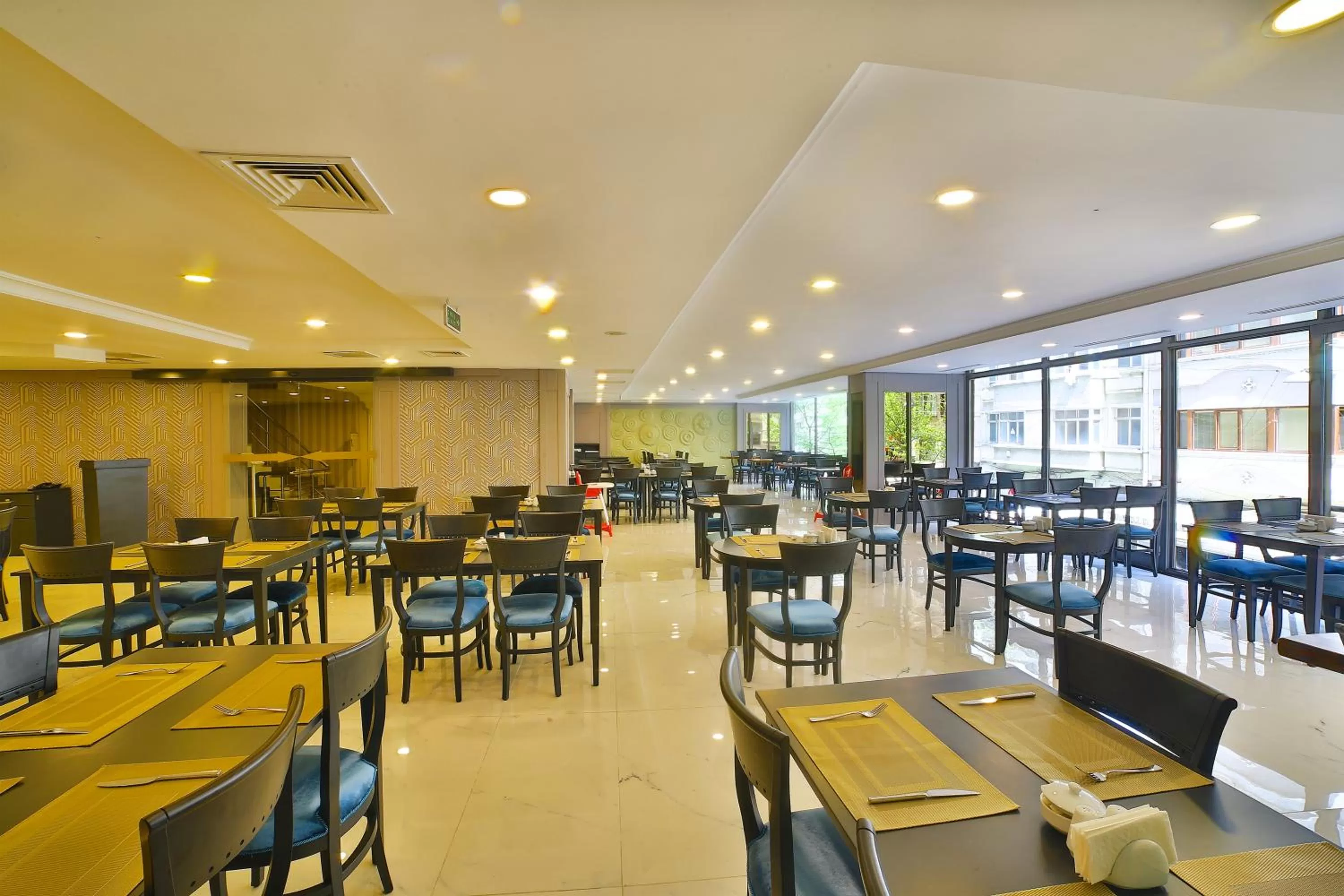 Buffet breakfast in Four Sides Taksim Lion Hotel&Spa