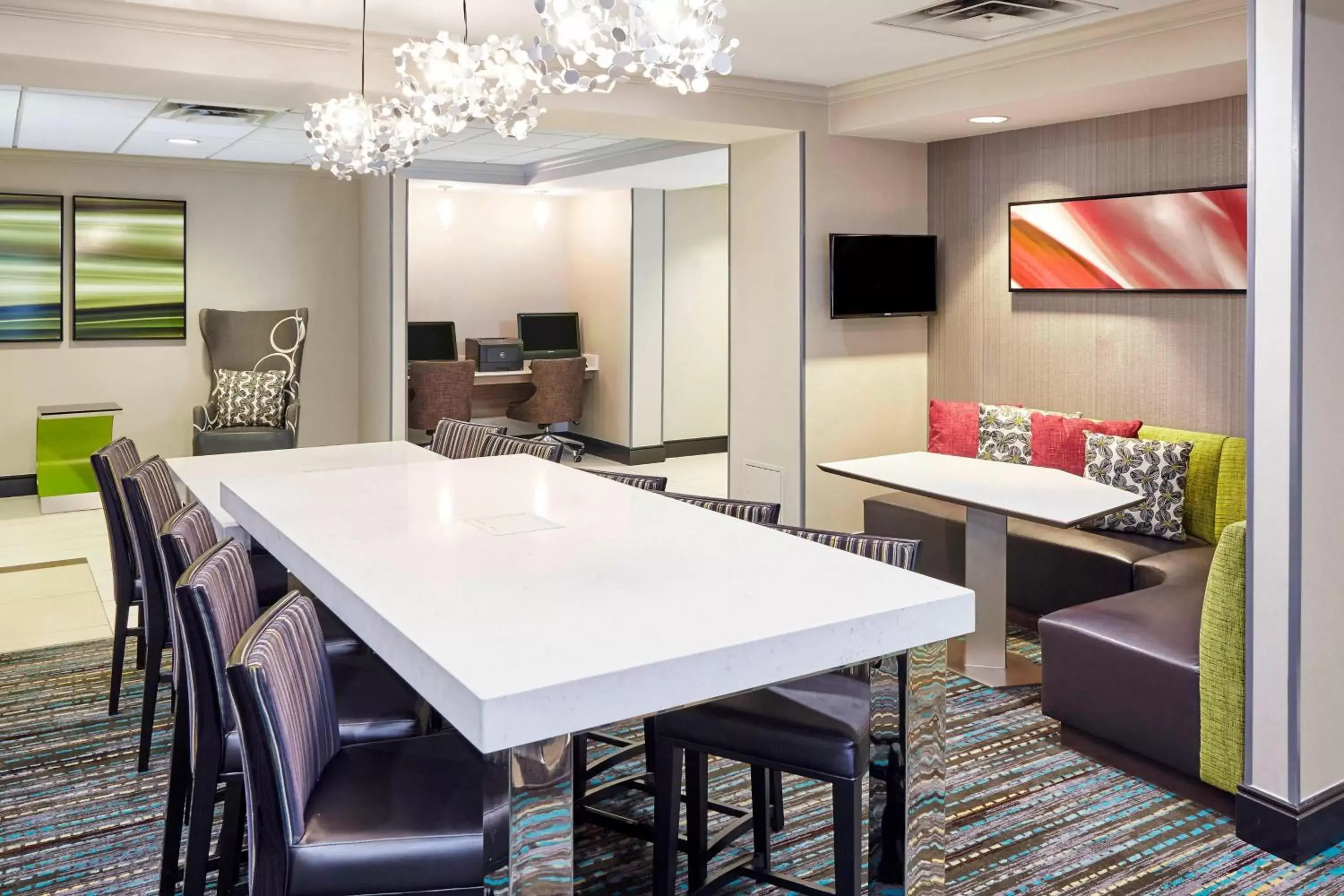 Lobby or reception in Residence Inn by Marriott Chicago Schaumburg/Woodfield Mall