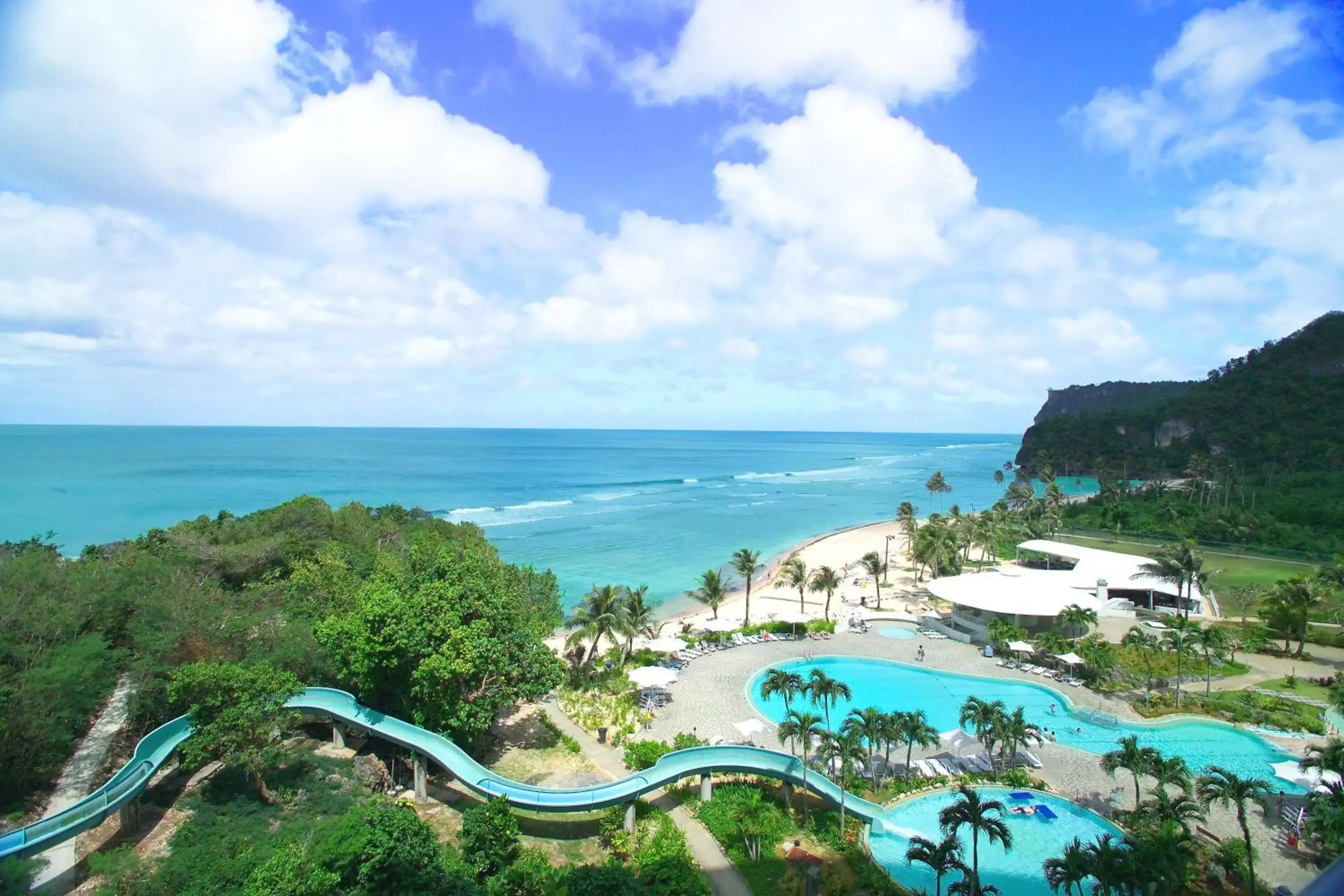 Beach, Pool View in Hotel Nikko Guam