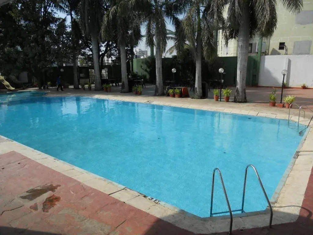 Swimming Pool in Quality Inn Regency, Nashik