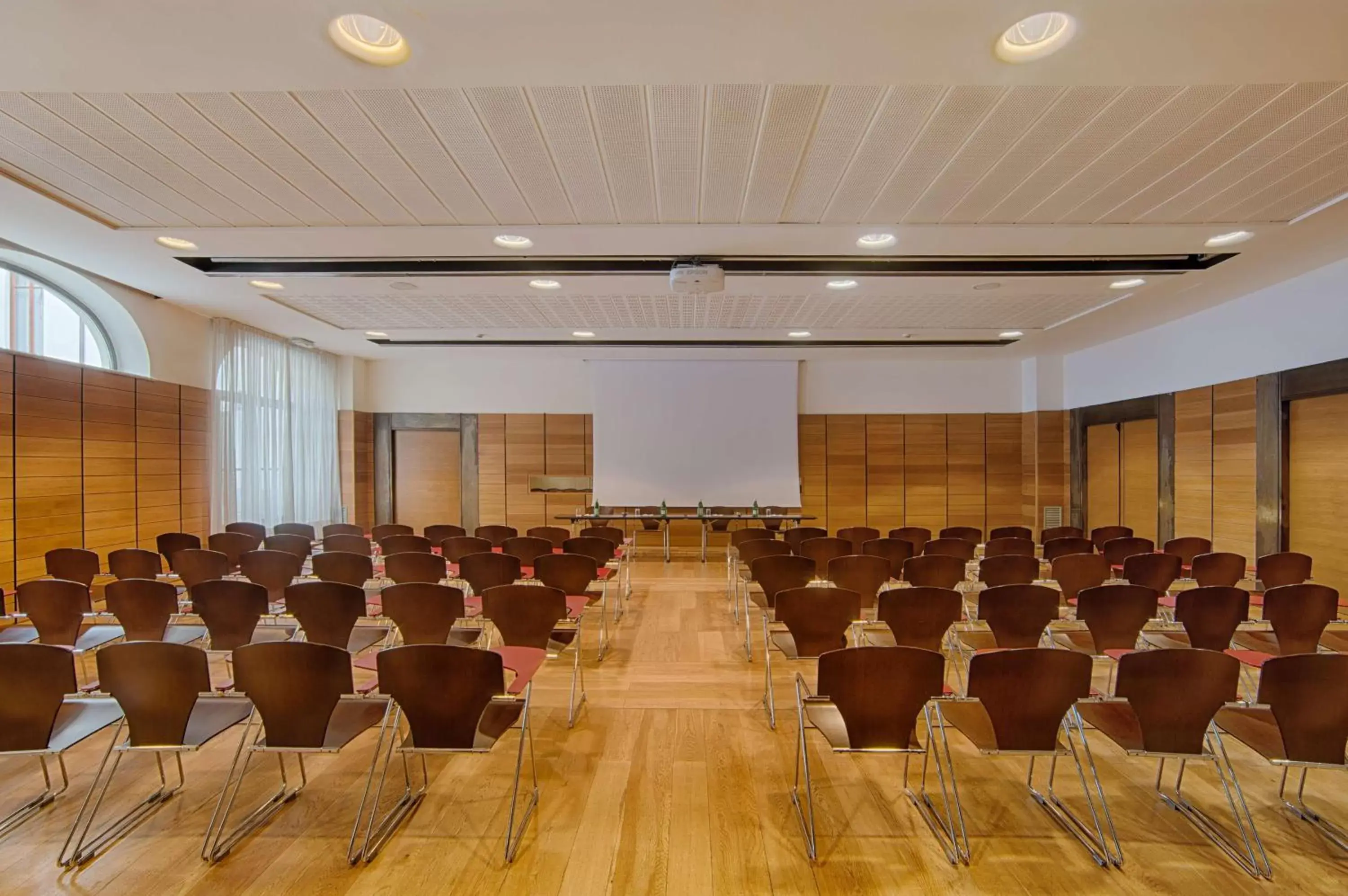 Meeting/conference room in NH Collection Torino Santo Stefano