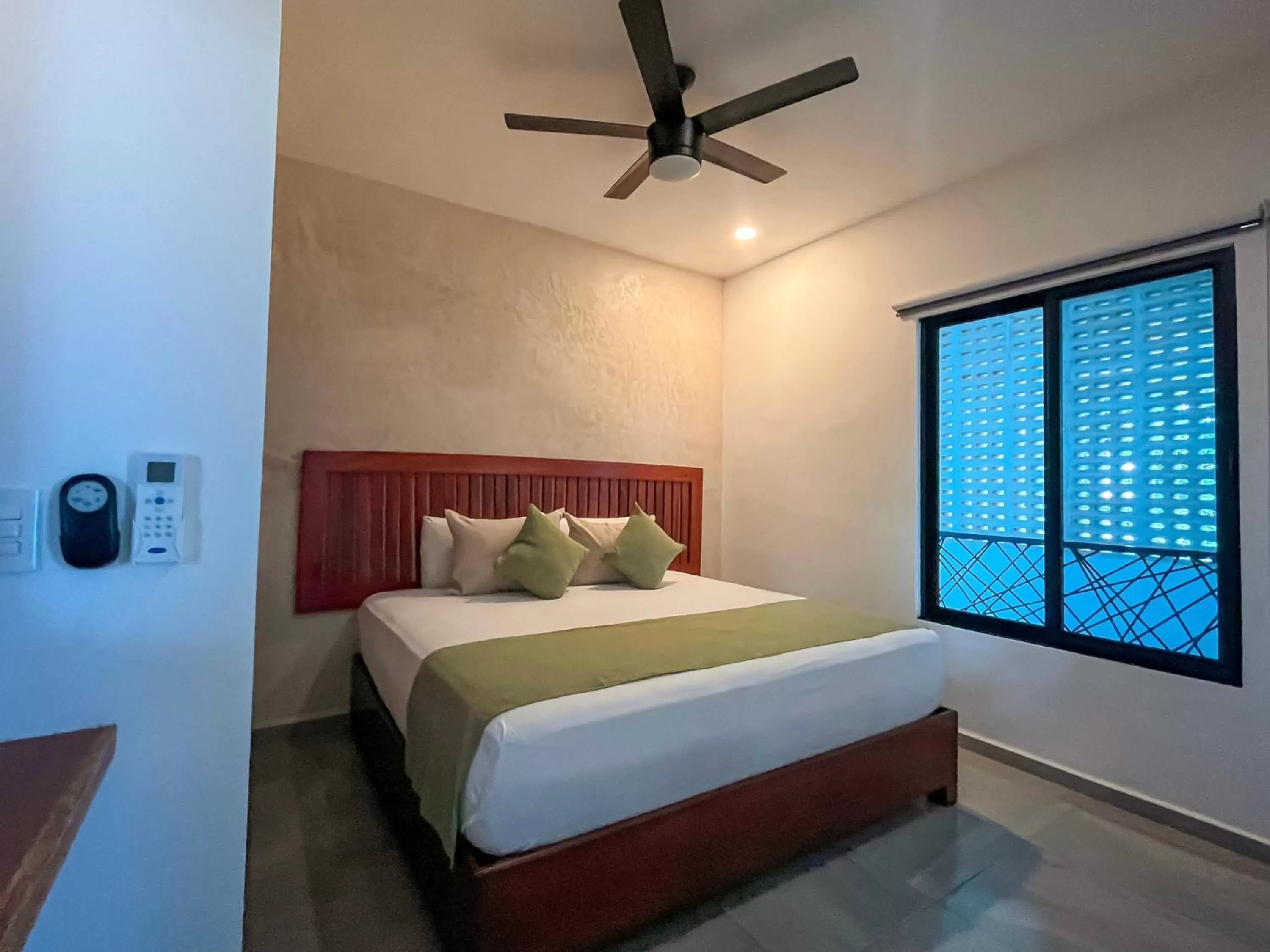 Bed in HOTEL KOOKAY VALLADOLID