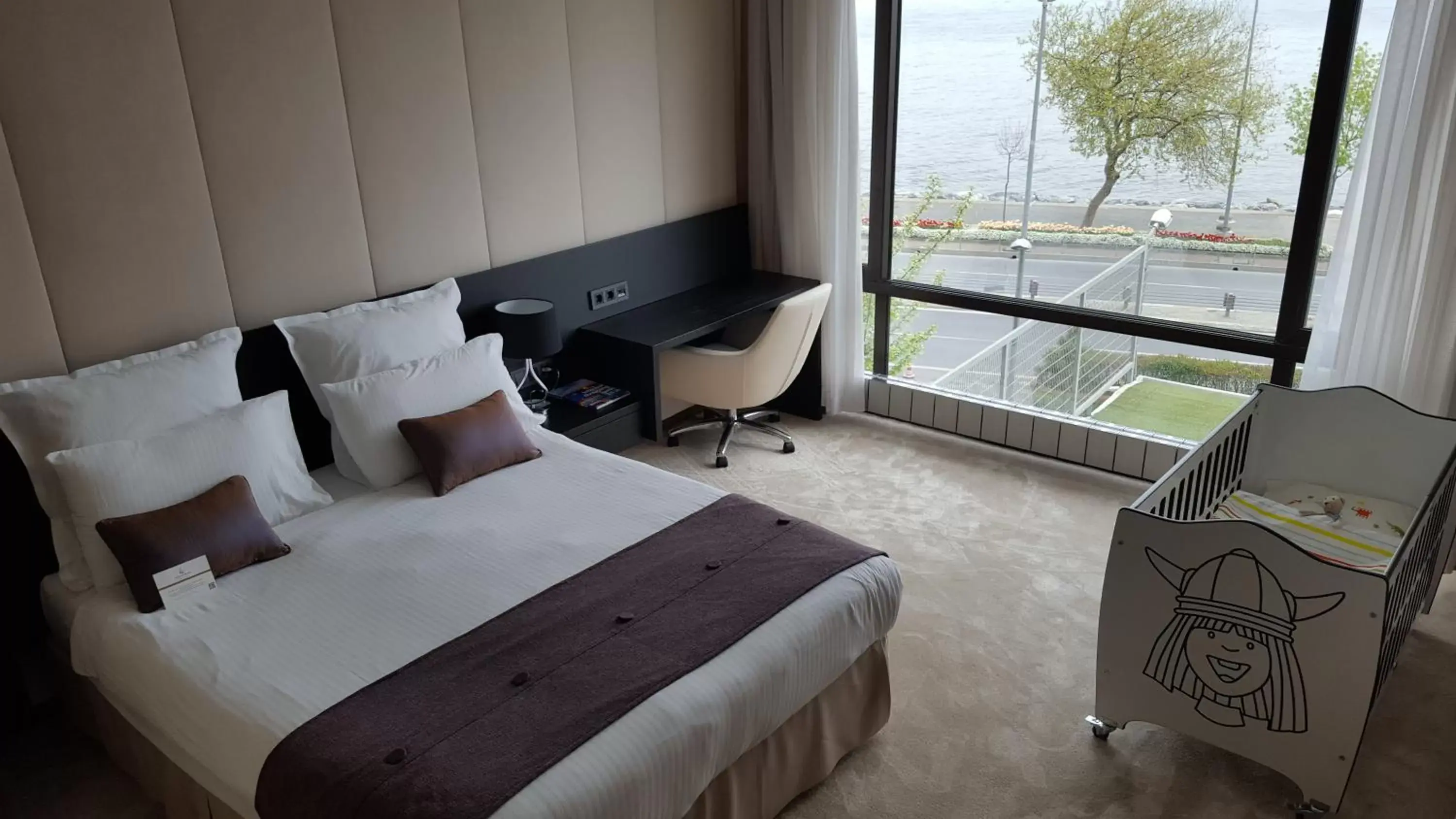 Bedroom, Bed in Kalyon Hotel Istanbul
