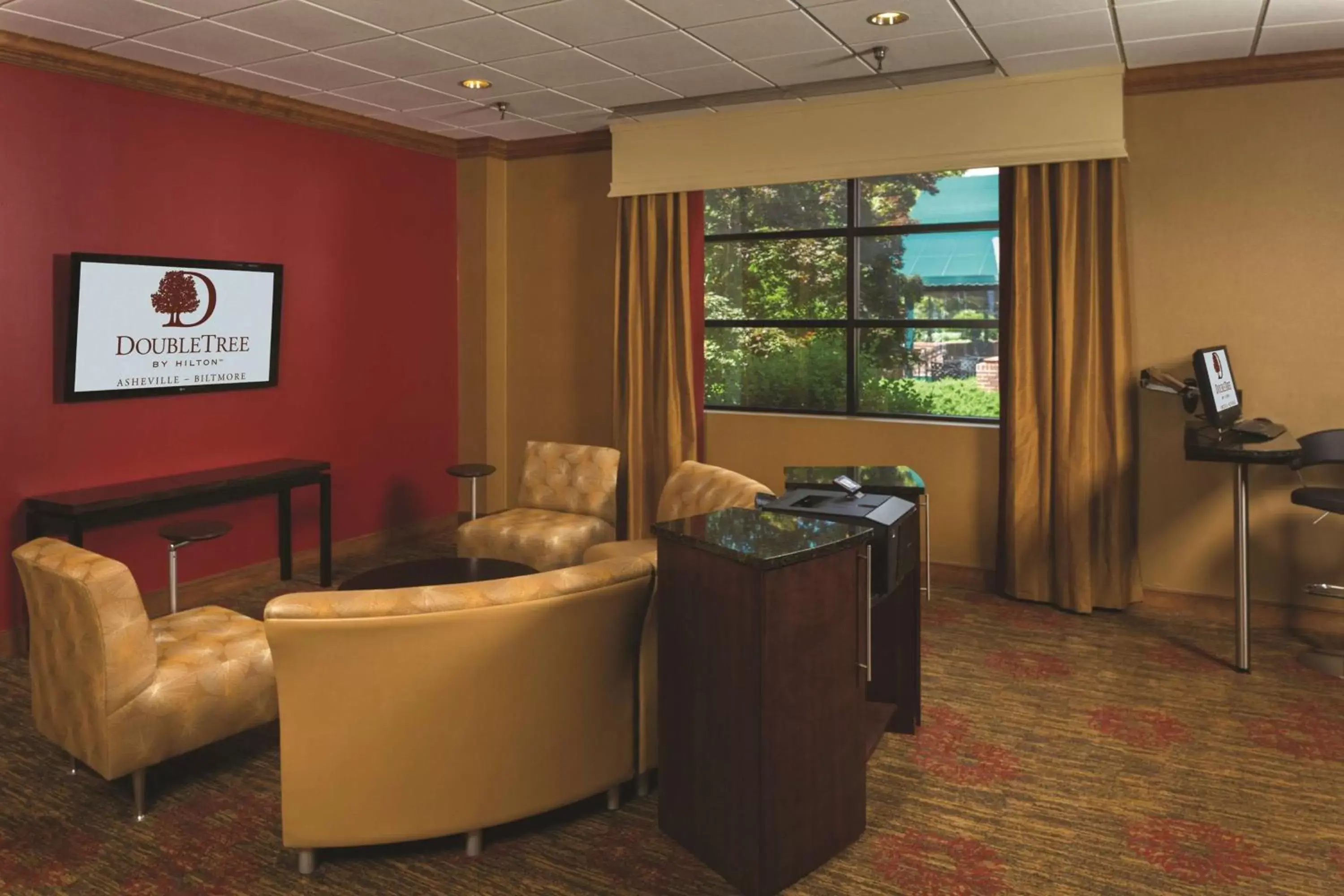 Business facilities, Seating Area in DoubleTree by Hilton Biltmore/Asheville