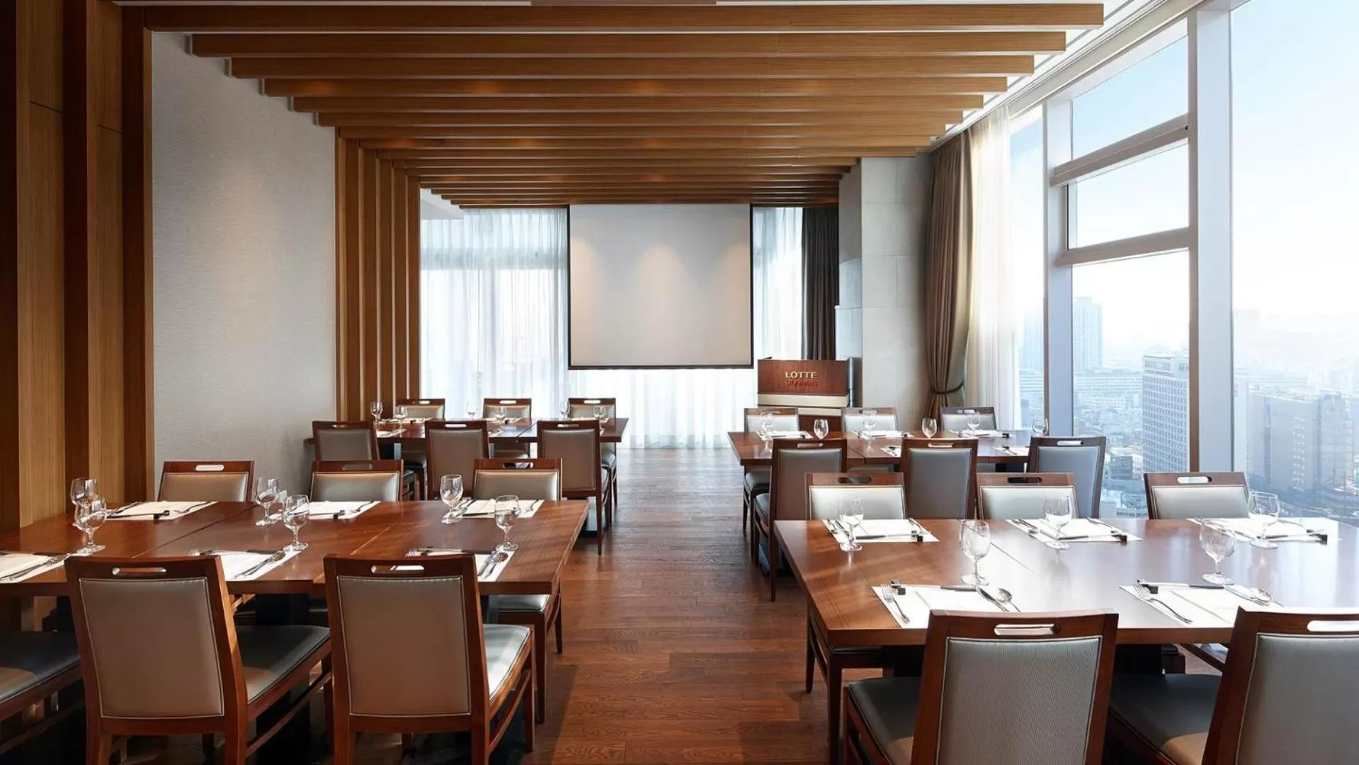 Buffet breakfast in LOTTE CITY HOTEL Myeongdong